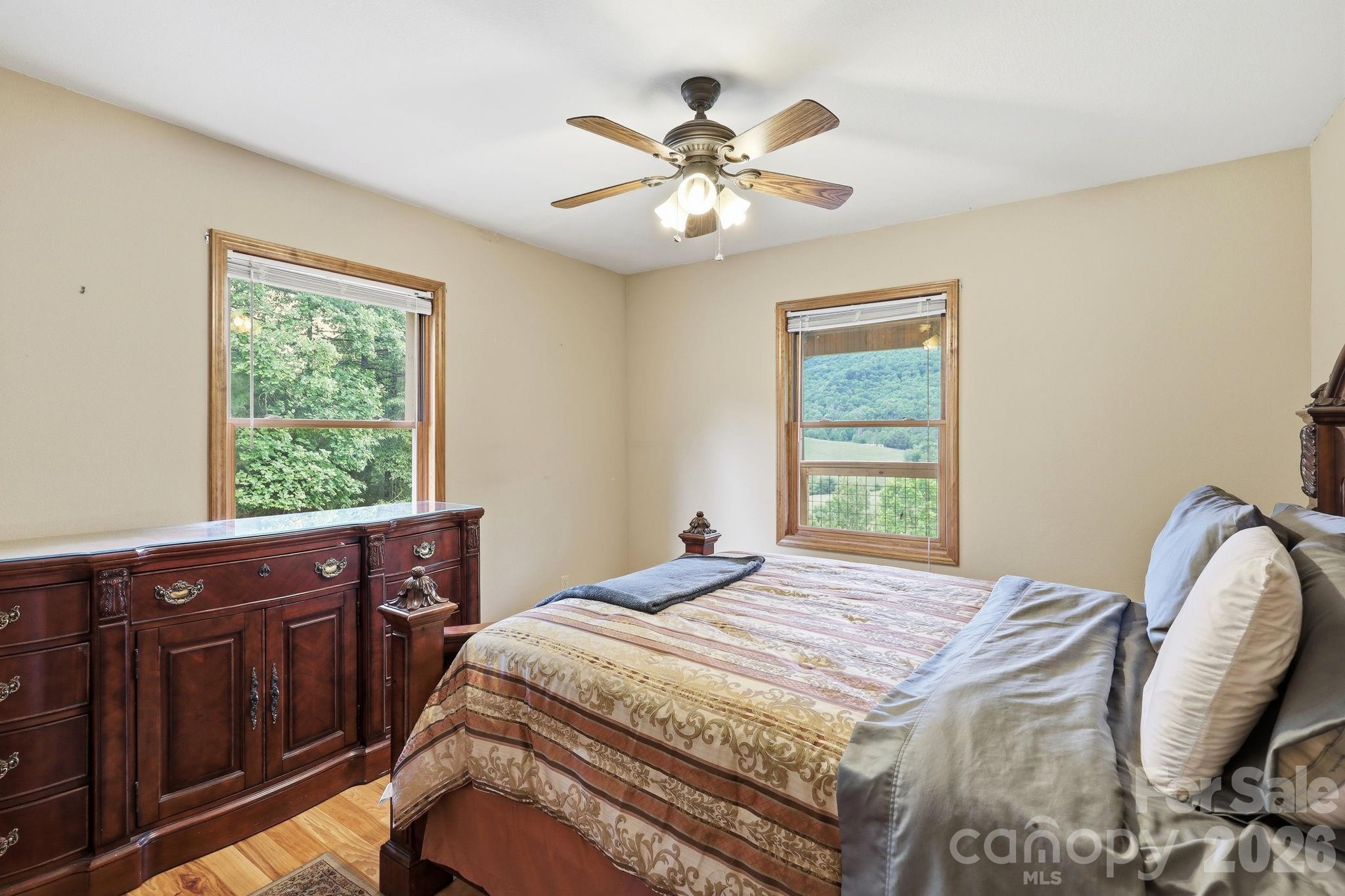 168 Barefoot Cove Property Photo 19