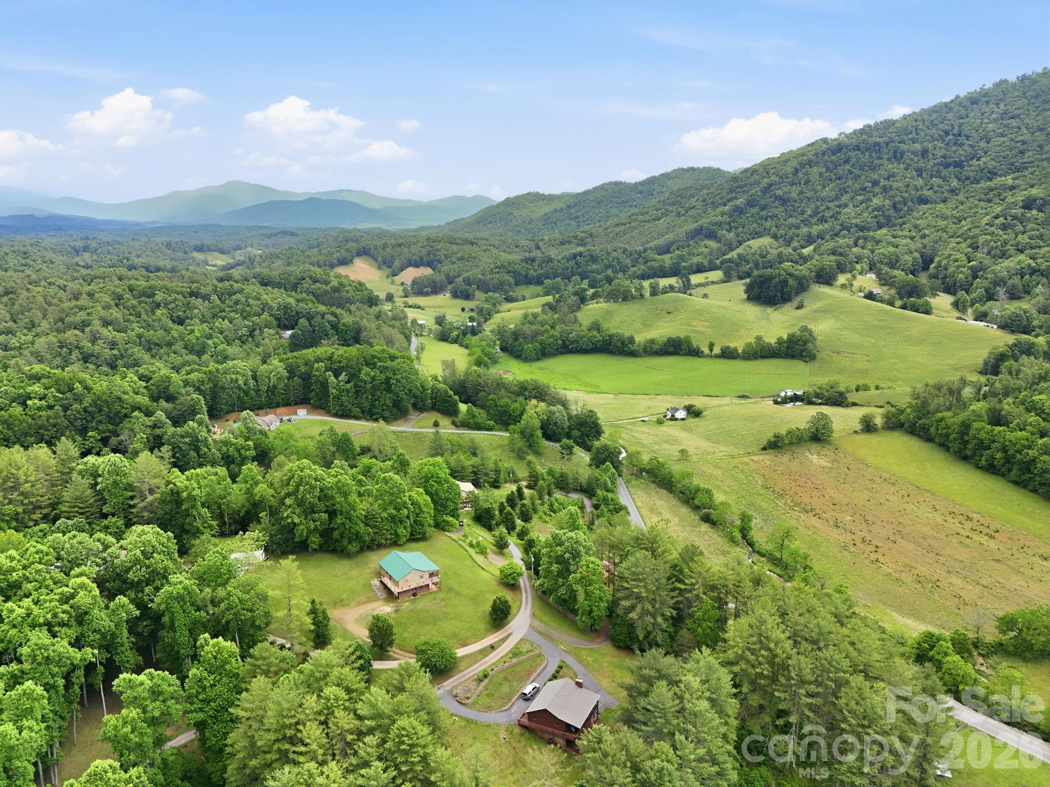 168 Barefoot Cove Property Photo 36