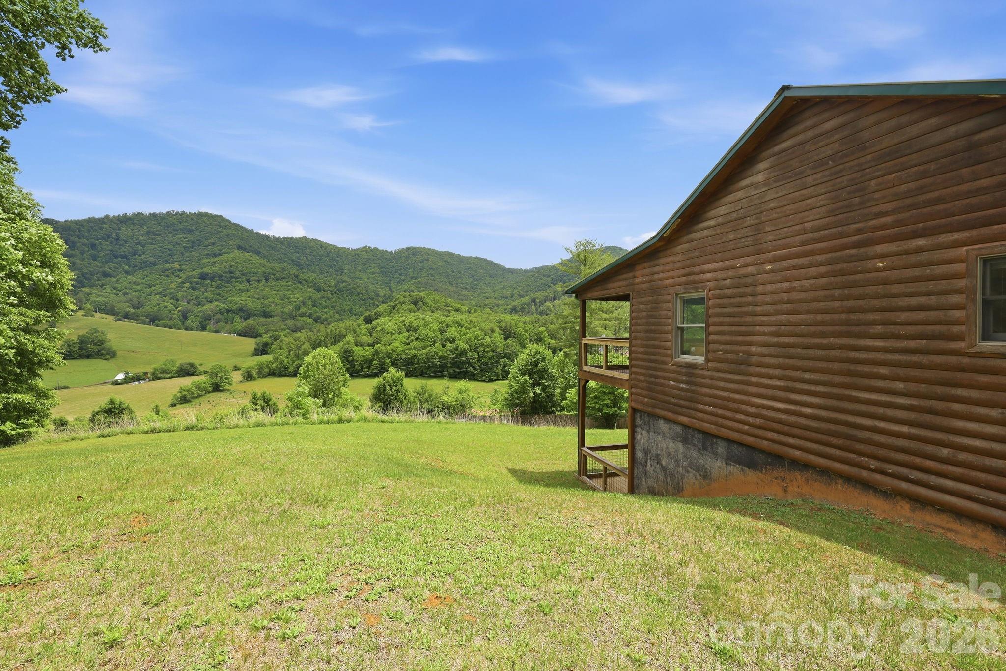168 Barefoot Cove Property Photo 39