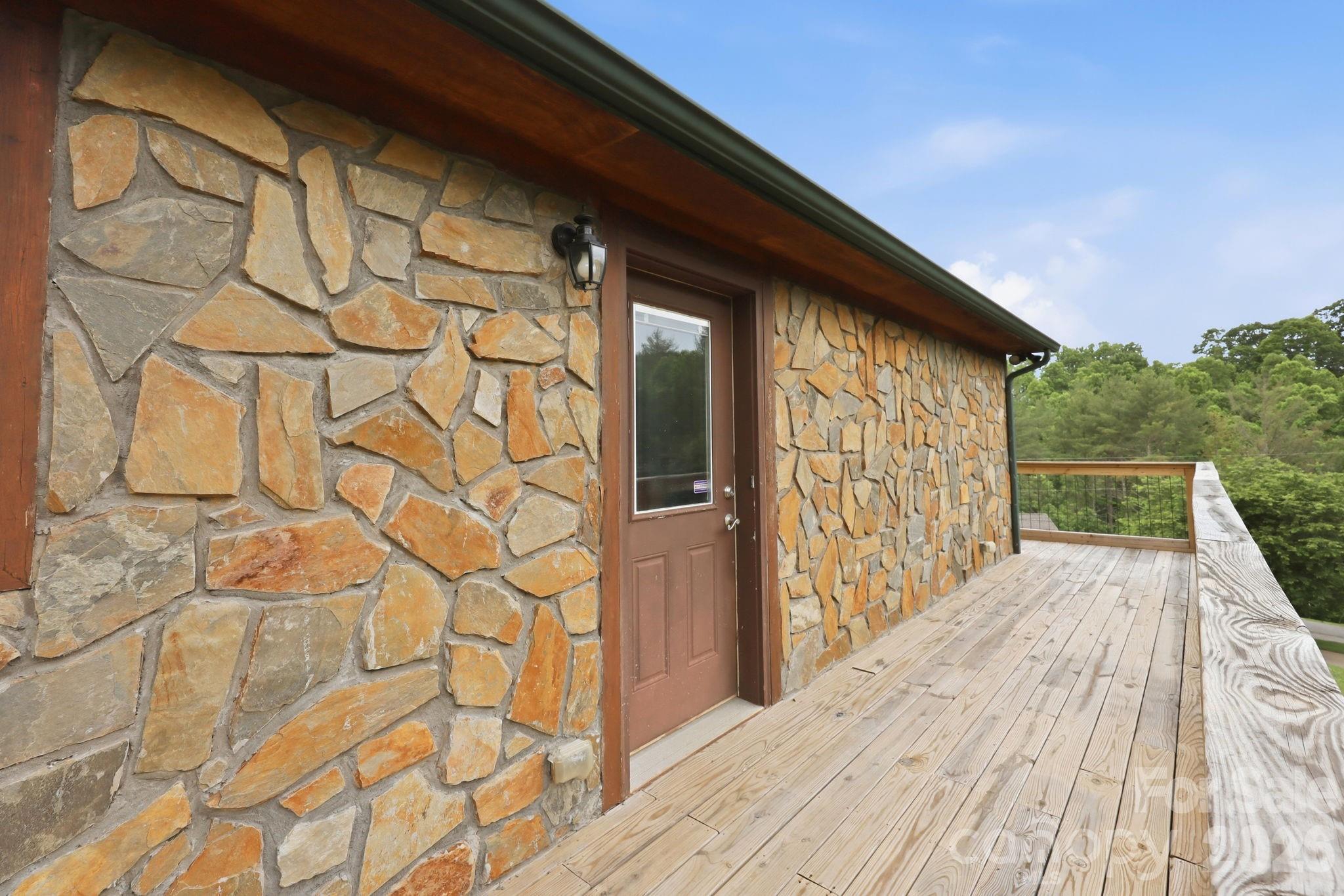 168 Barefoot Cove Property Photo 40
