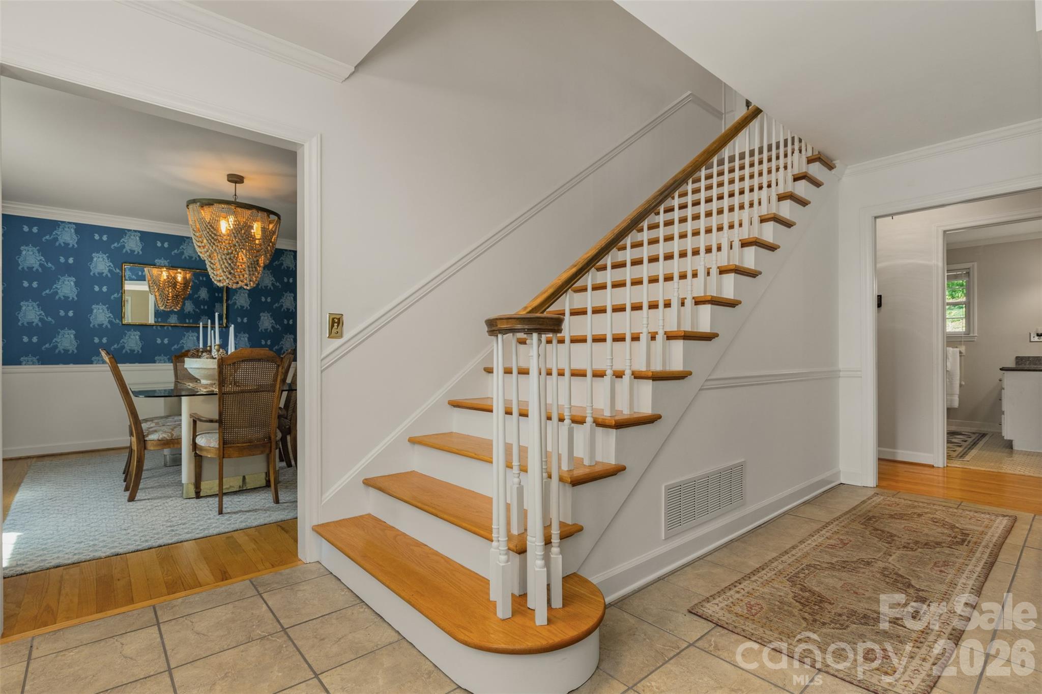 425 Sondley Woods Place Property Photo 20