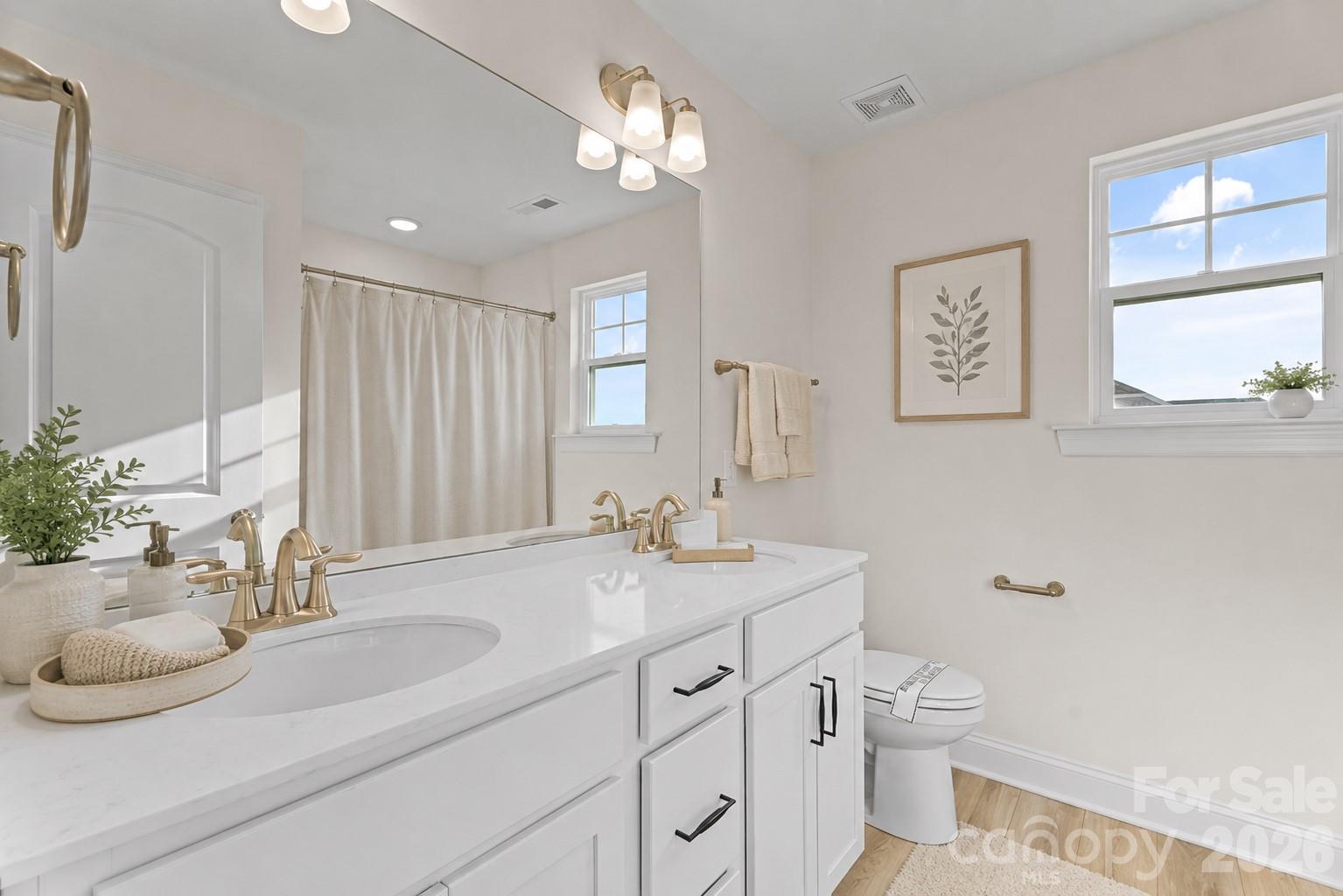 #22 Suzanne Lane Property Photo 7