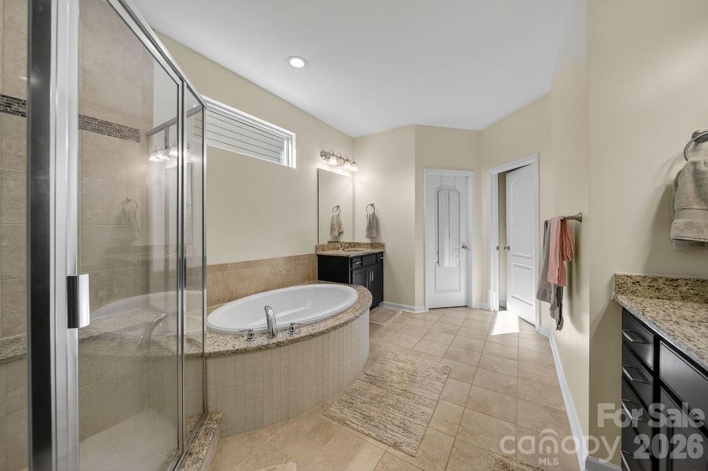 11033 Crane Creek Drive Property Photo 18