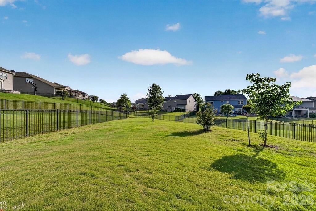 11033 Crane Creek Drive Property Photo 33