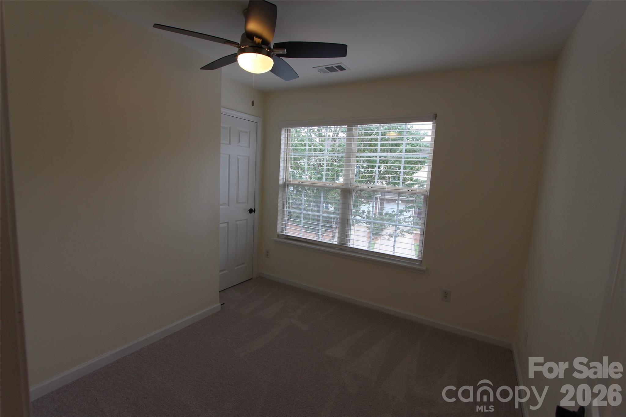 626 Fountain Court Property Photo 11
