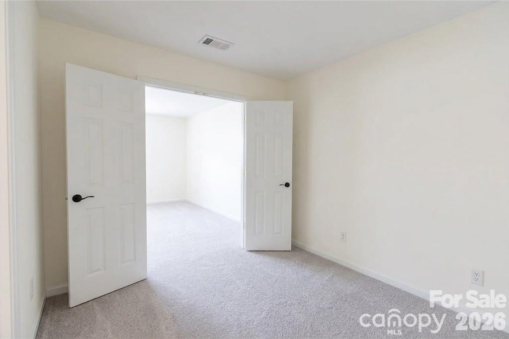 626 Fountain Court Property Photo 20