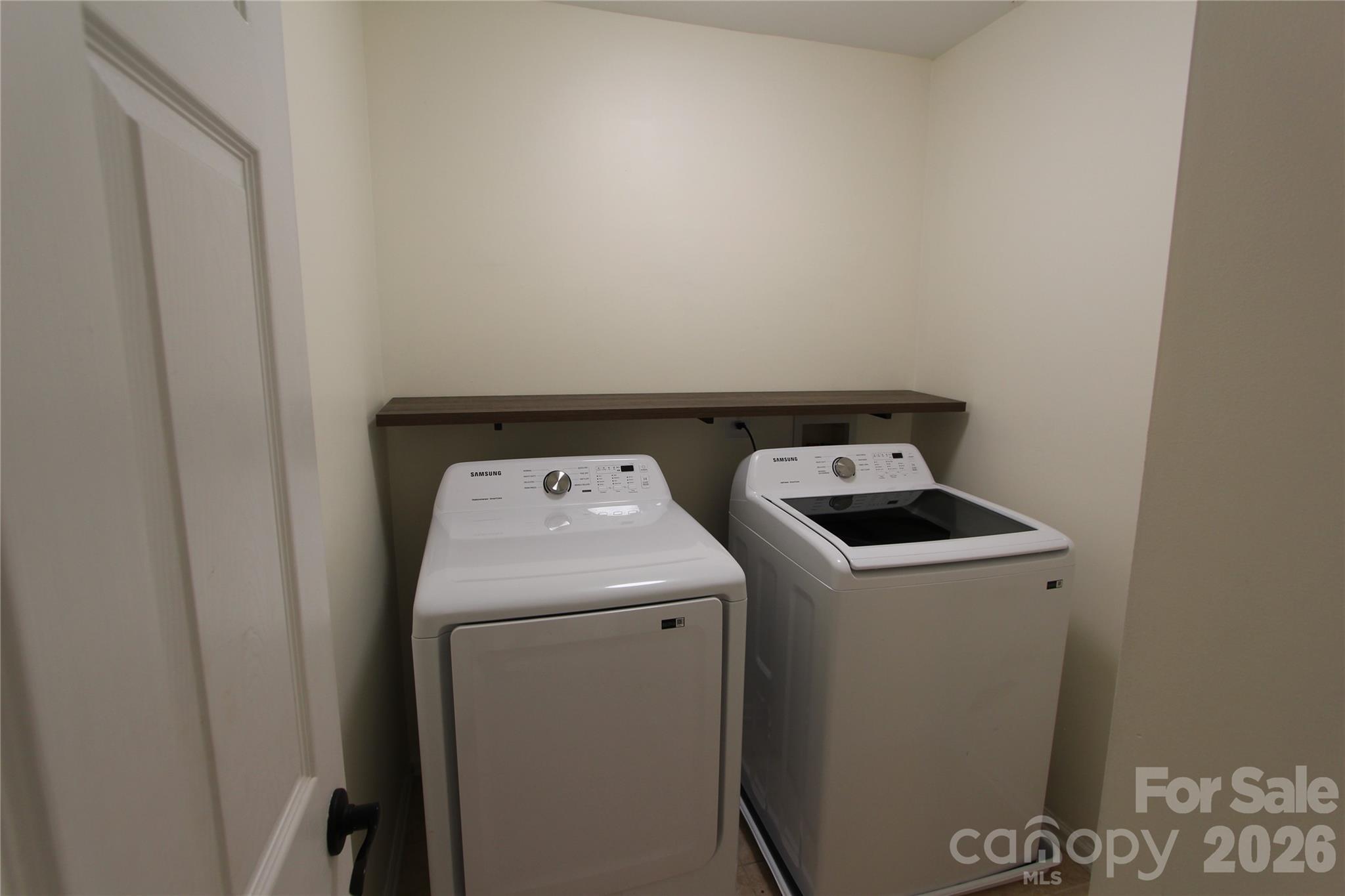 626 Fountain Court Property Photo 21