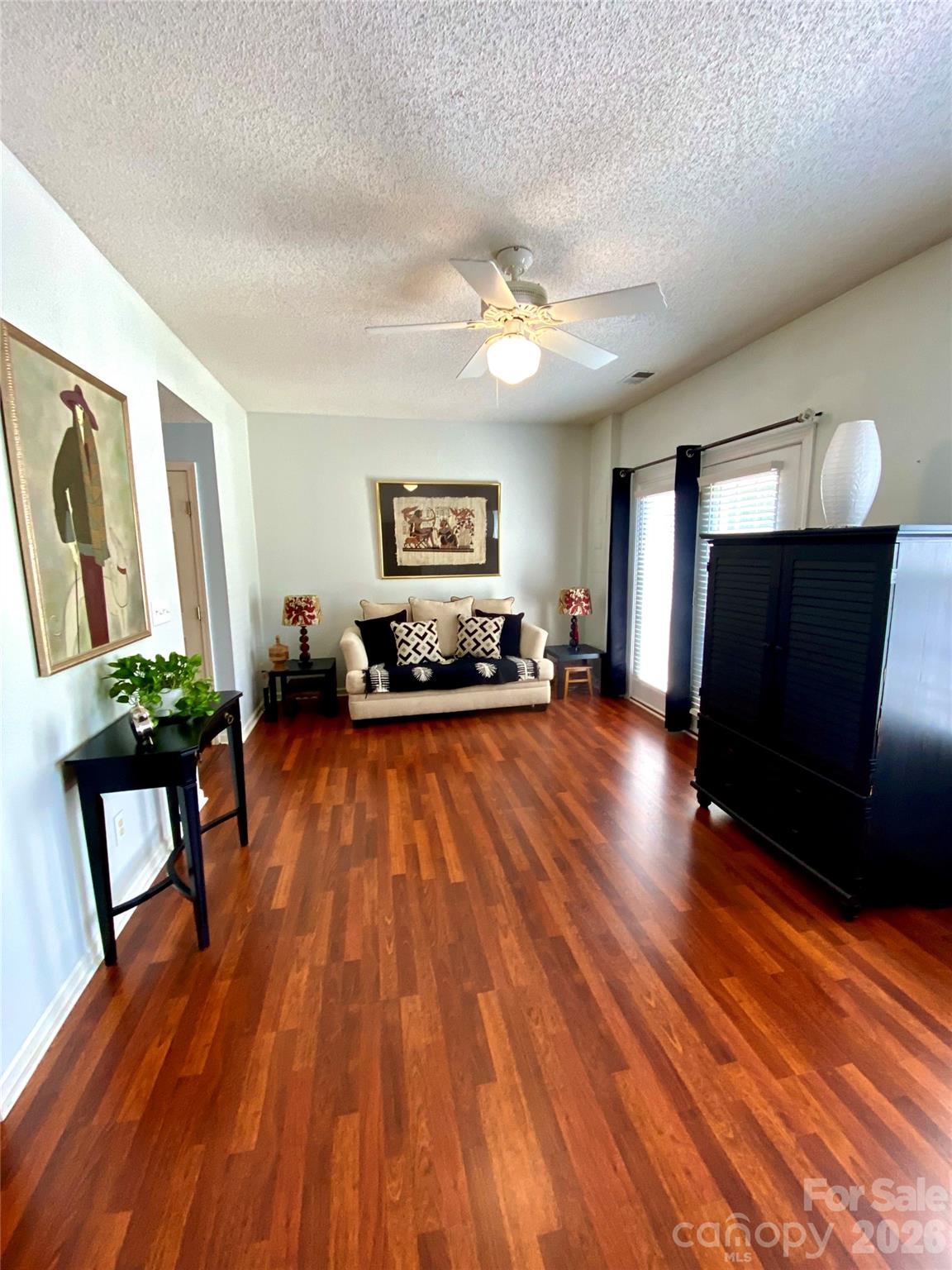 6025 Creft Circle Property Photo 4