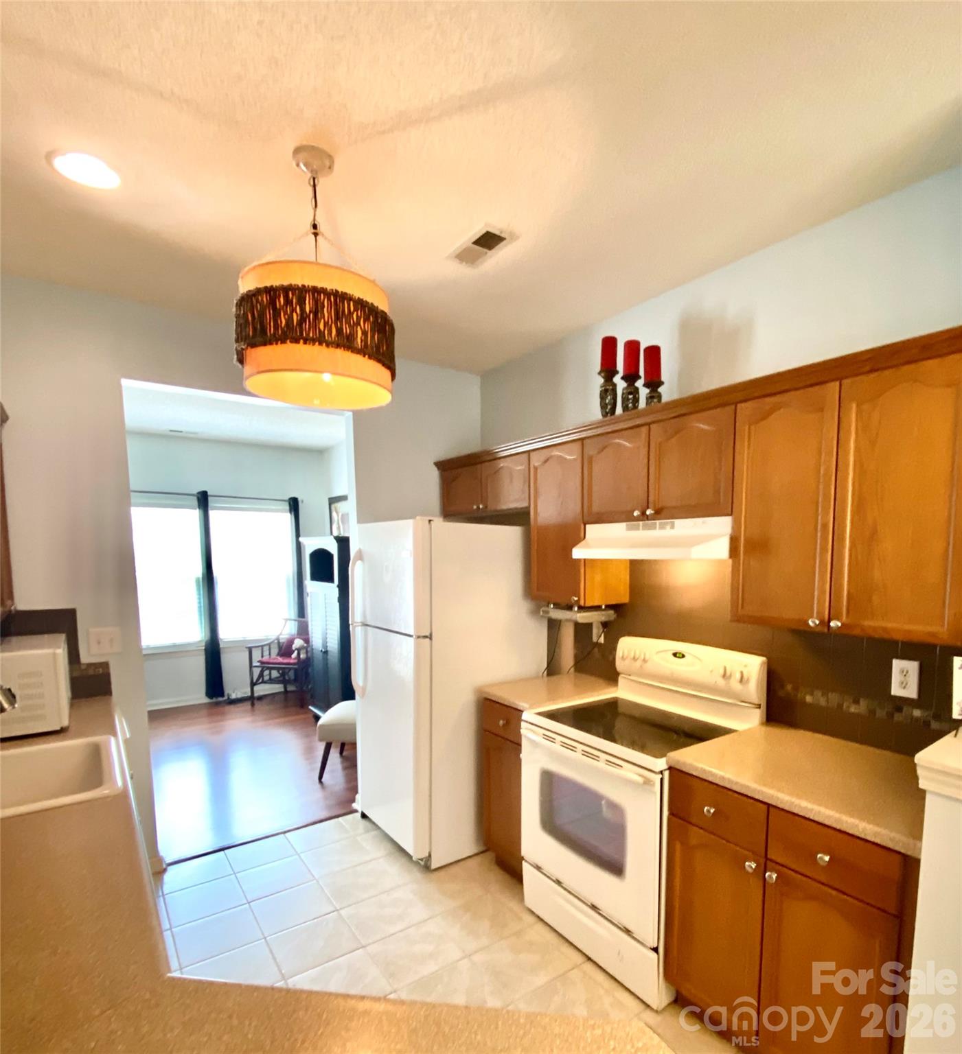 6025 Creft Circle Property Photo 7