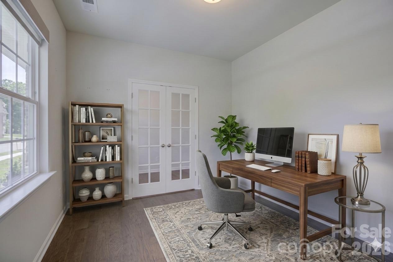 17812 New Mark Avenue Property Photo 6