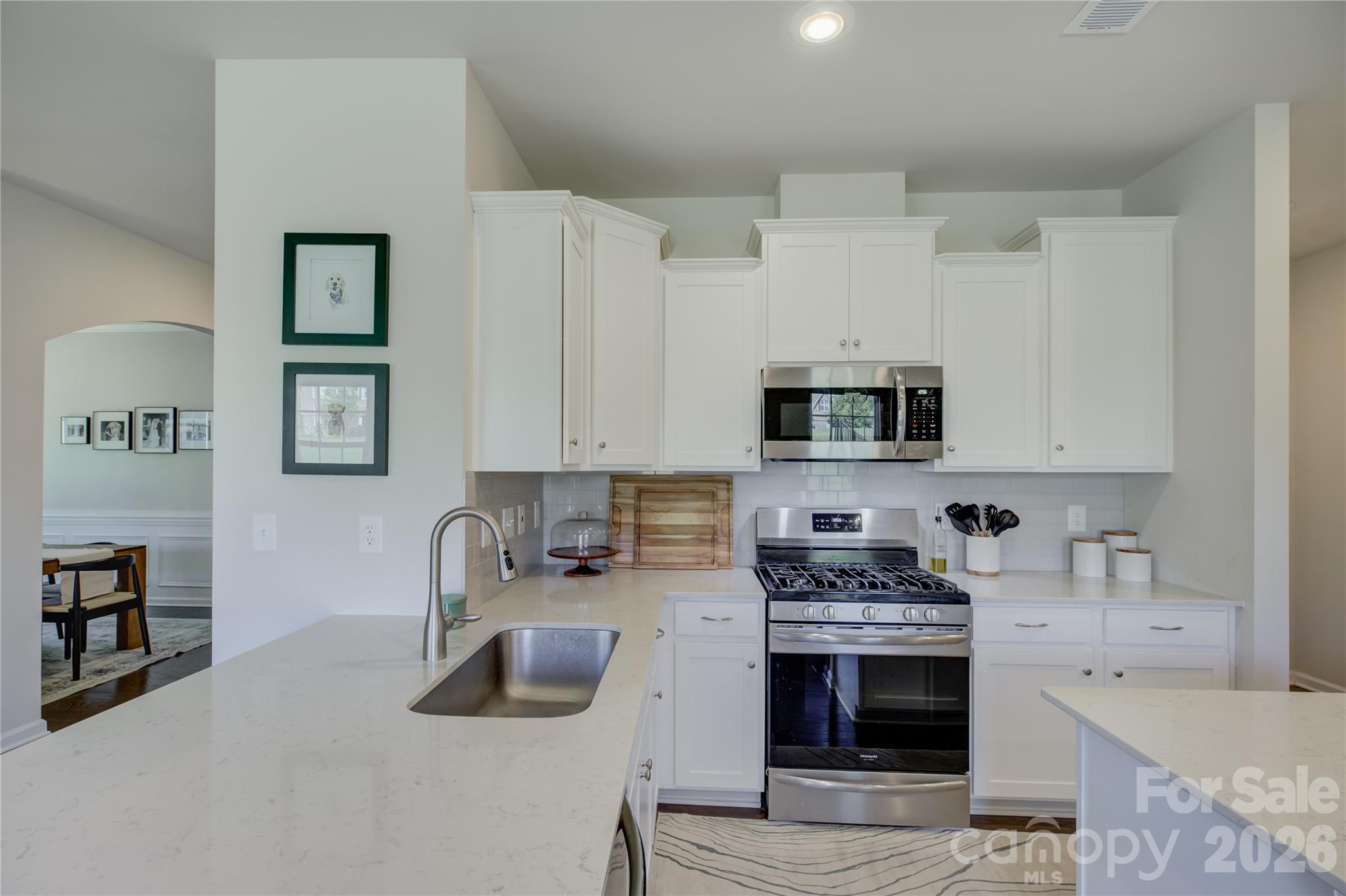 17812 New Mark Avenue Property Photo 15