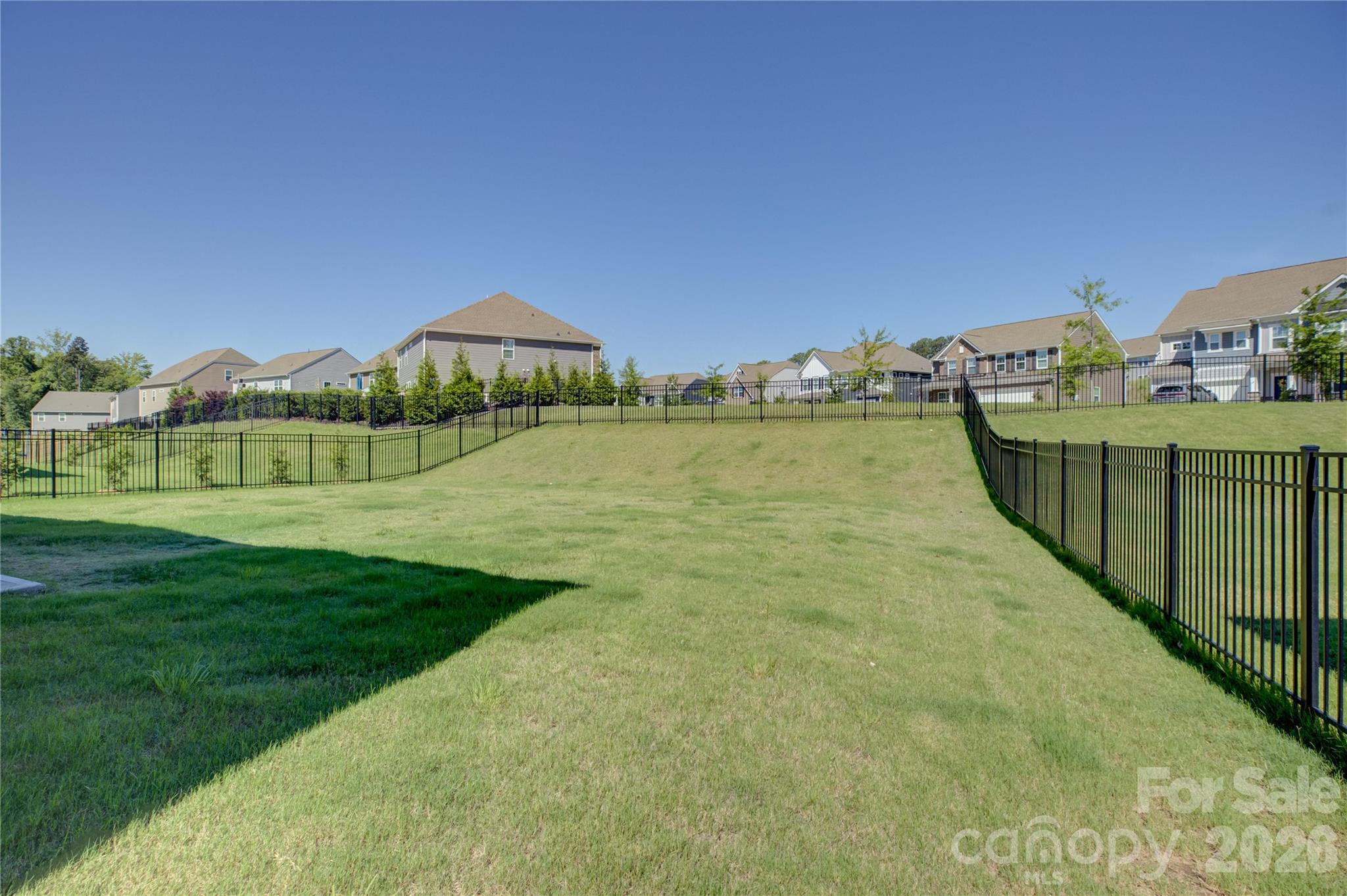 17812 New Mark Avenue Property Photo 35