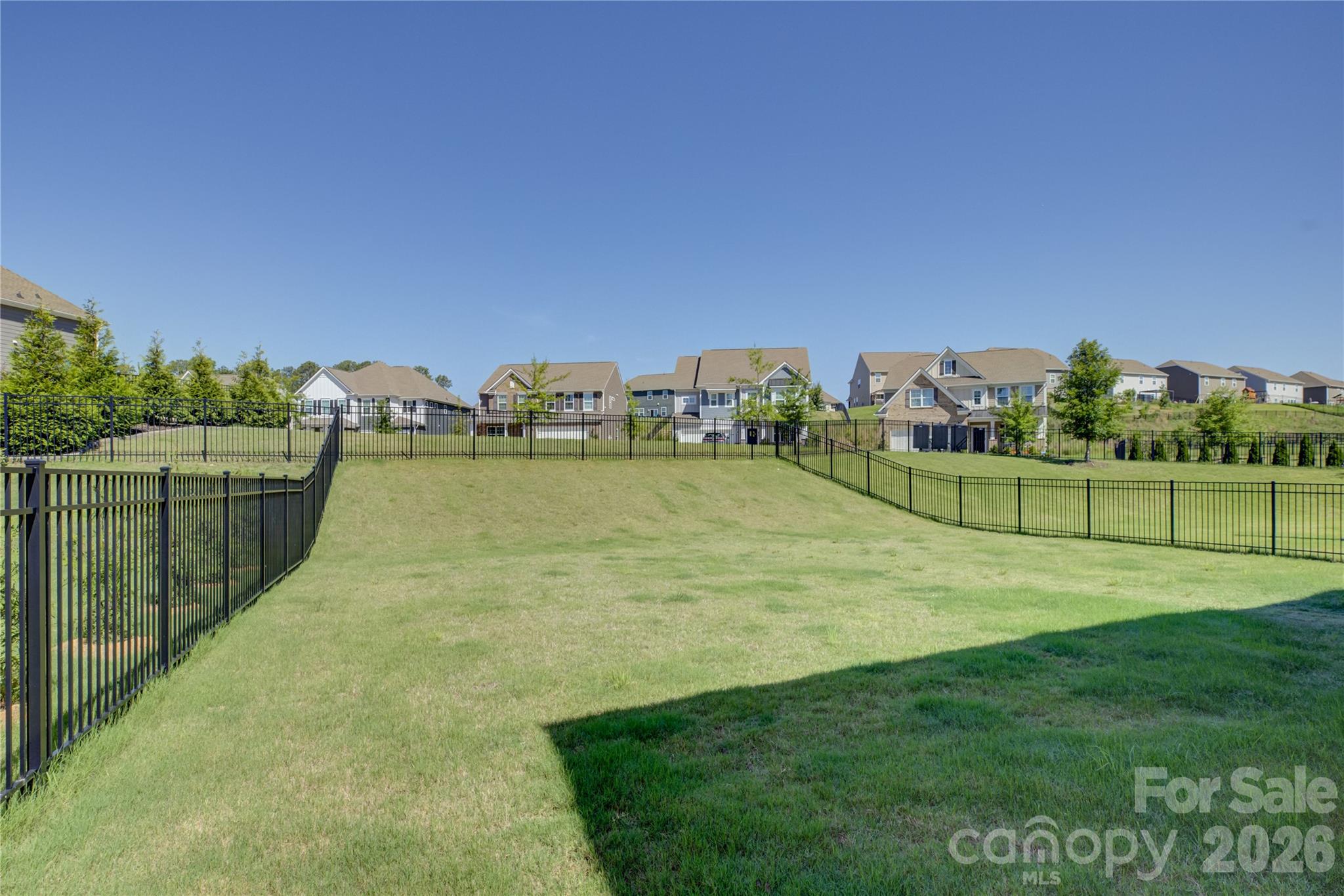 17812 New Mark Avenue Property Photo 38