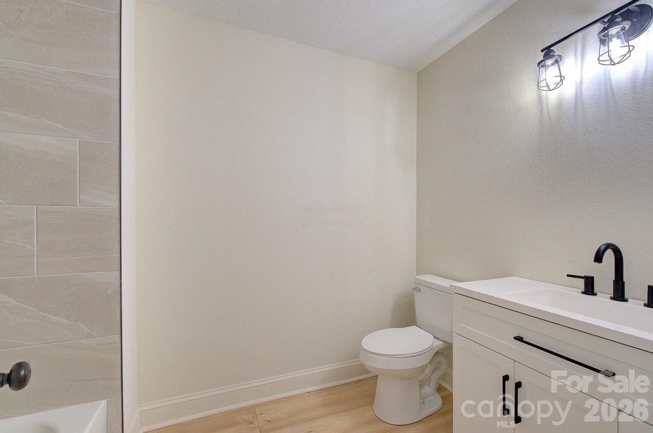 1195 Holly Springs Road Property Photo 22