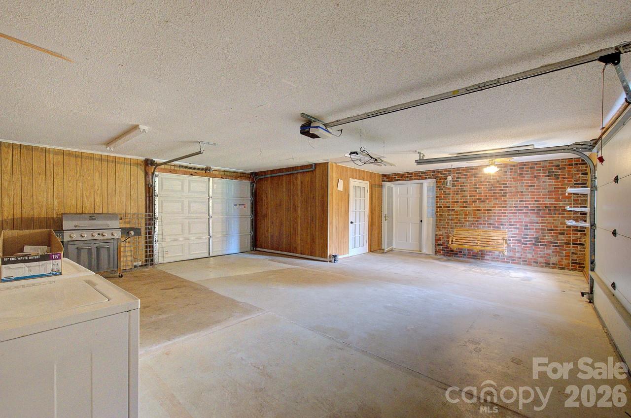1195 Holly Springs Road Property Photo 33