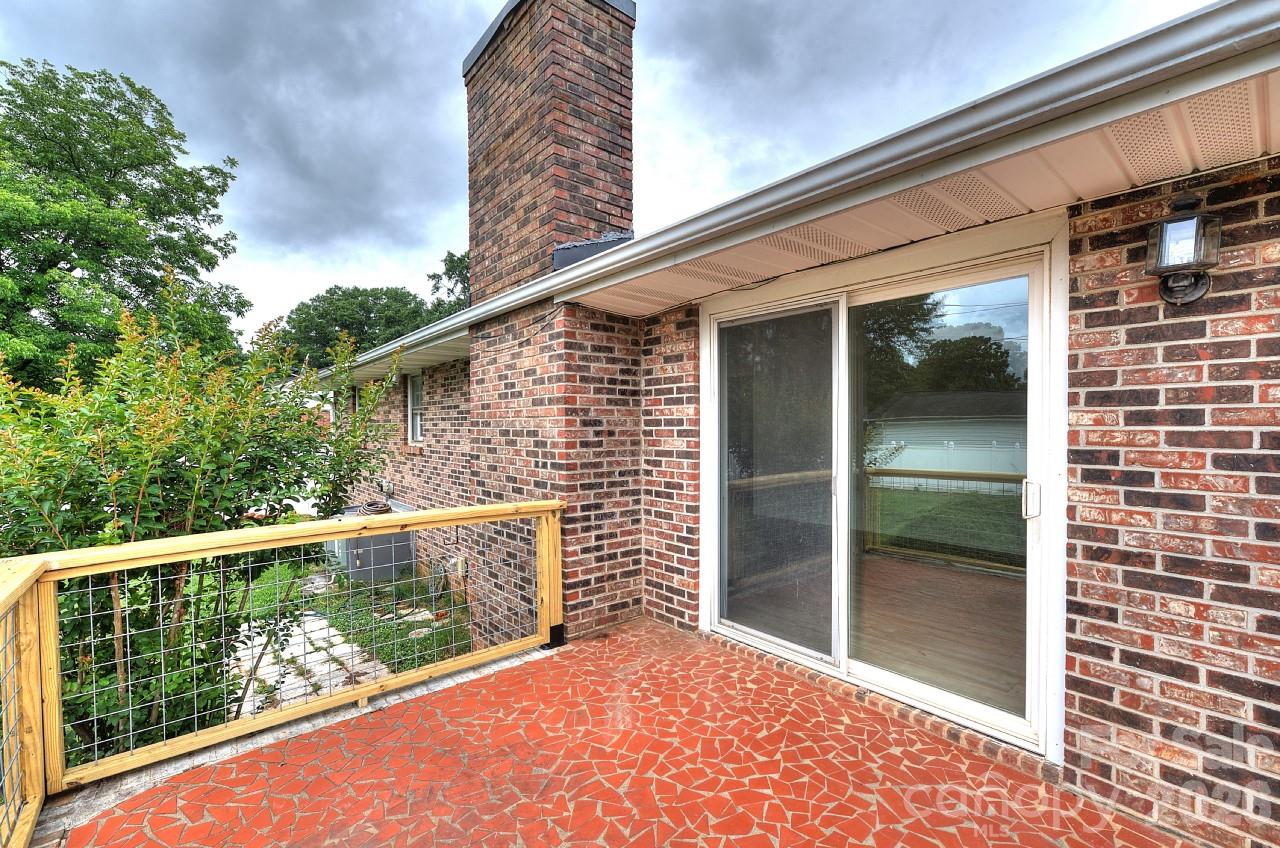 1195 Holly Springs Road Property Photo 35