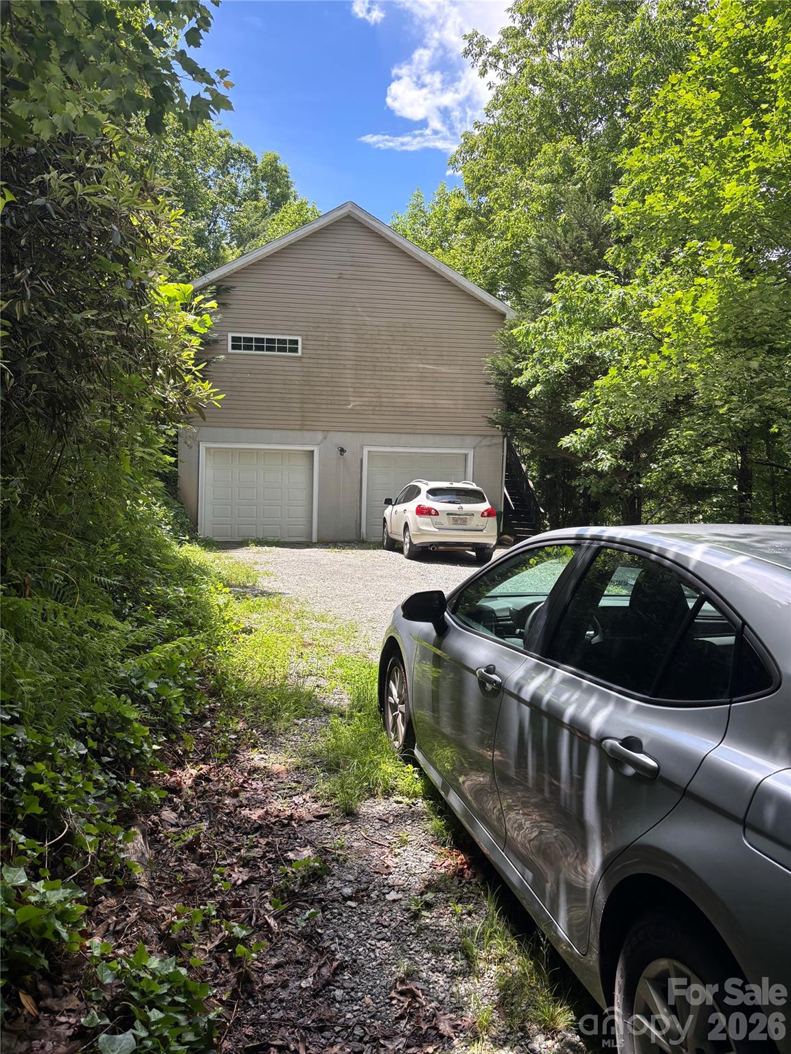 319 Glenn Bridge Road Property Photo 1