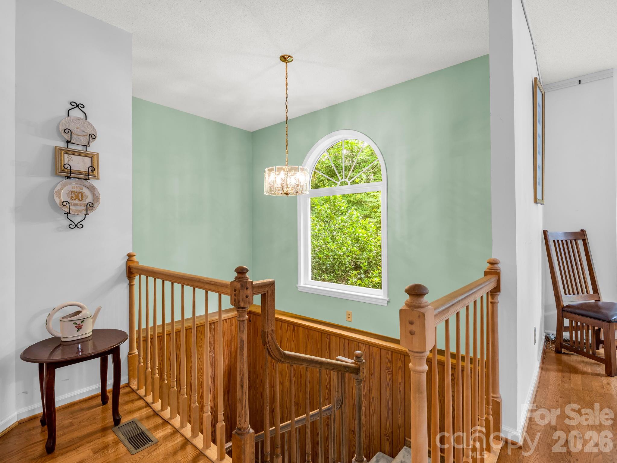 385 Park Street Property Photo 11