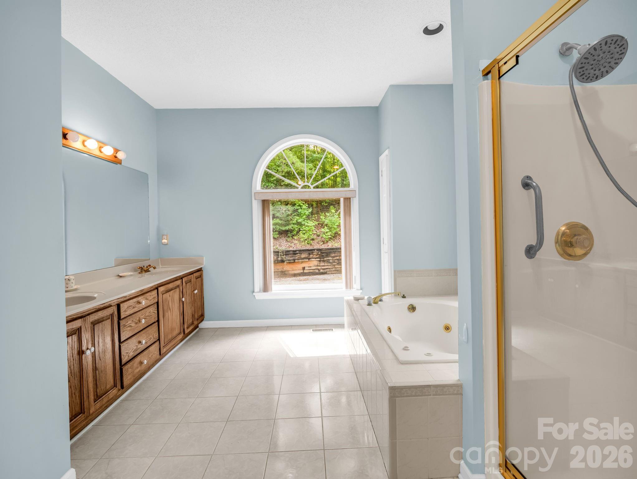 385 Park Street Property Photo 26