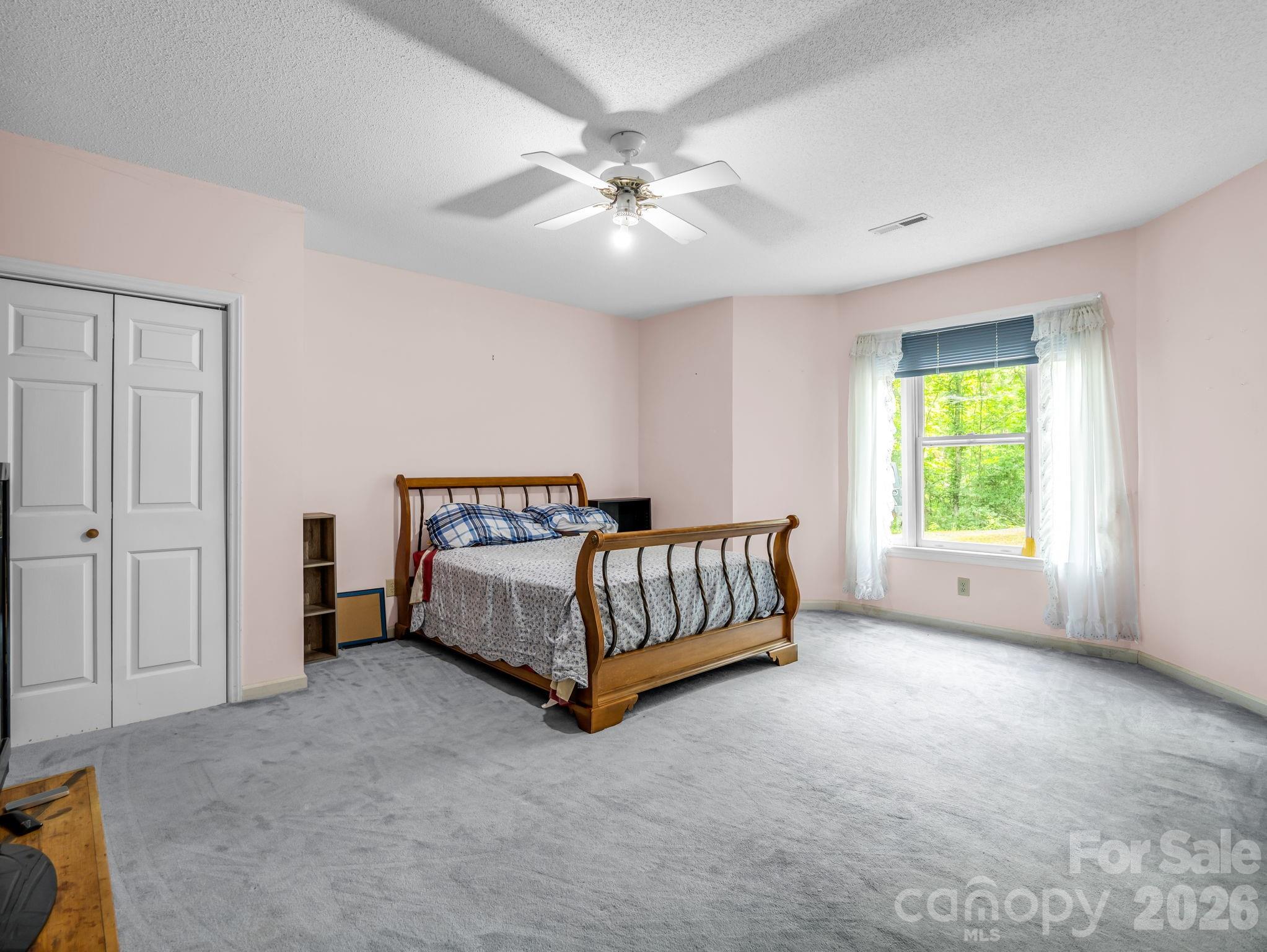 385 Park Street Property Photo 30