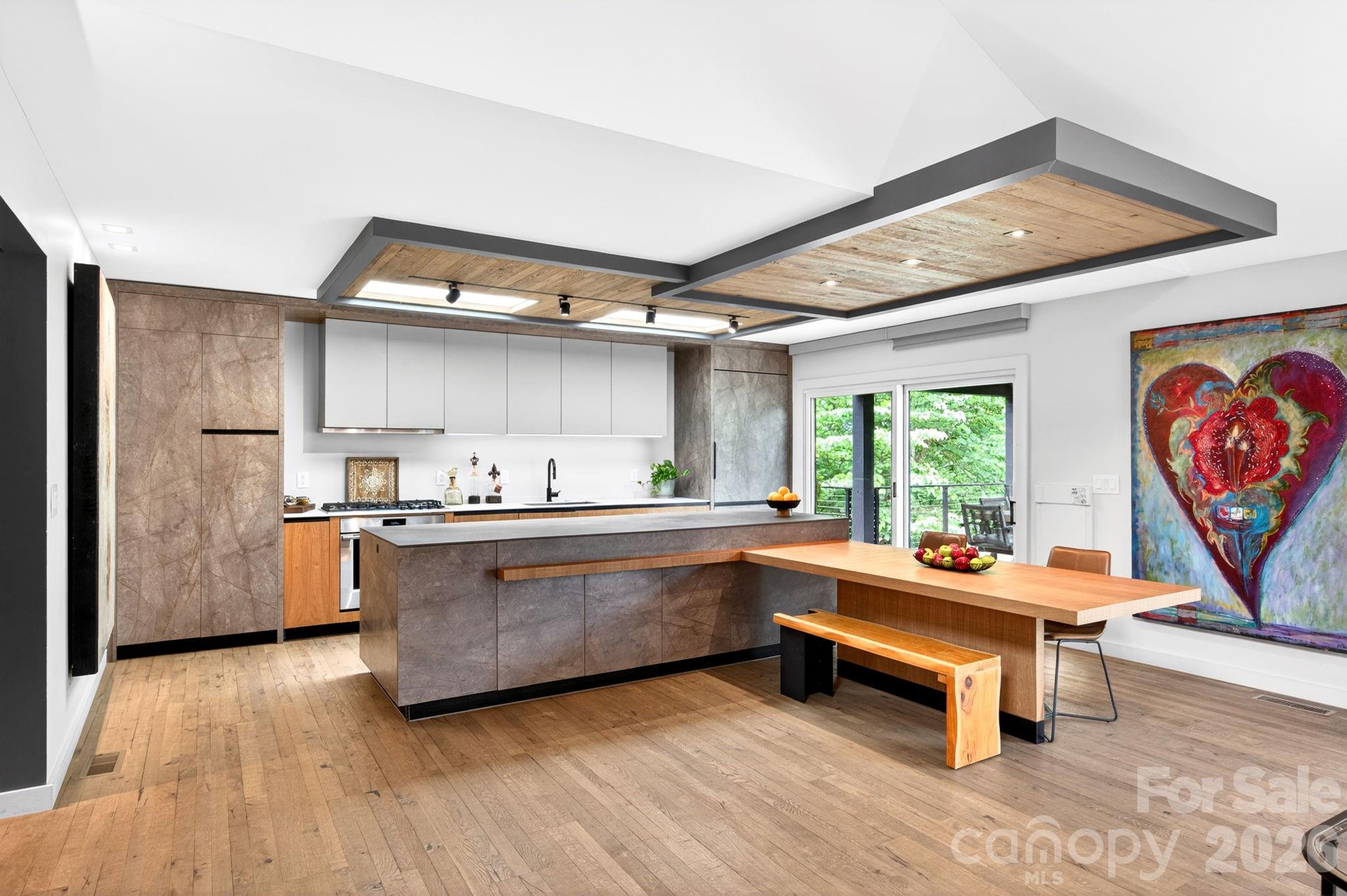 48 Woodvale Avenue Property Photo 7