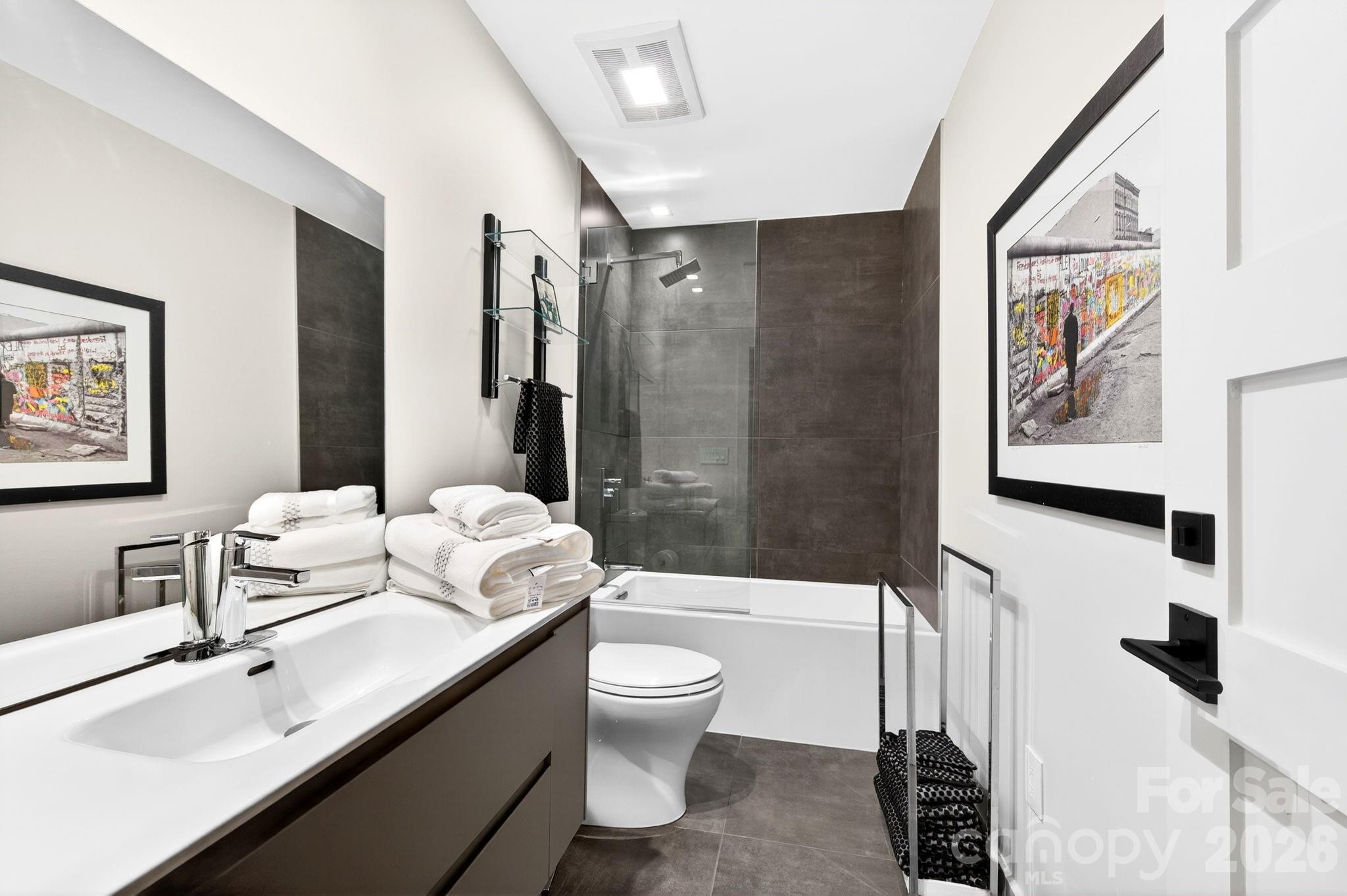 48 Woodvale Avenue Property Photo 30