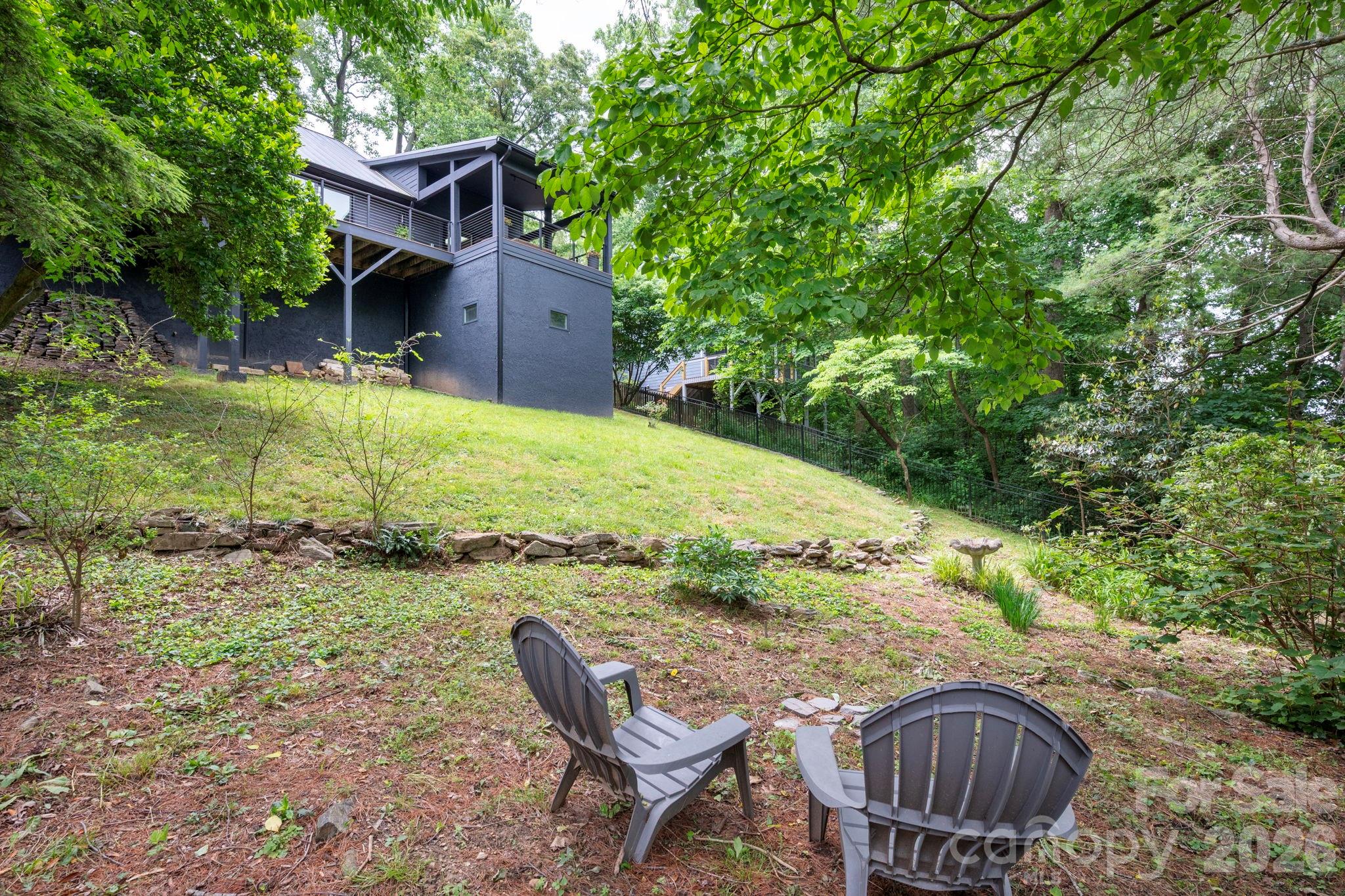 48 Woodvale Avenue Property Photo 37