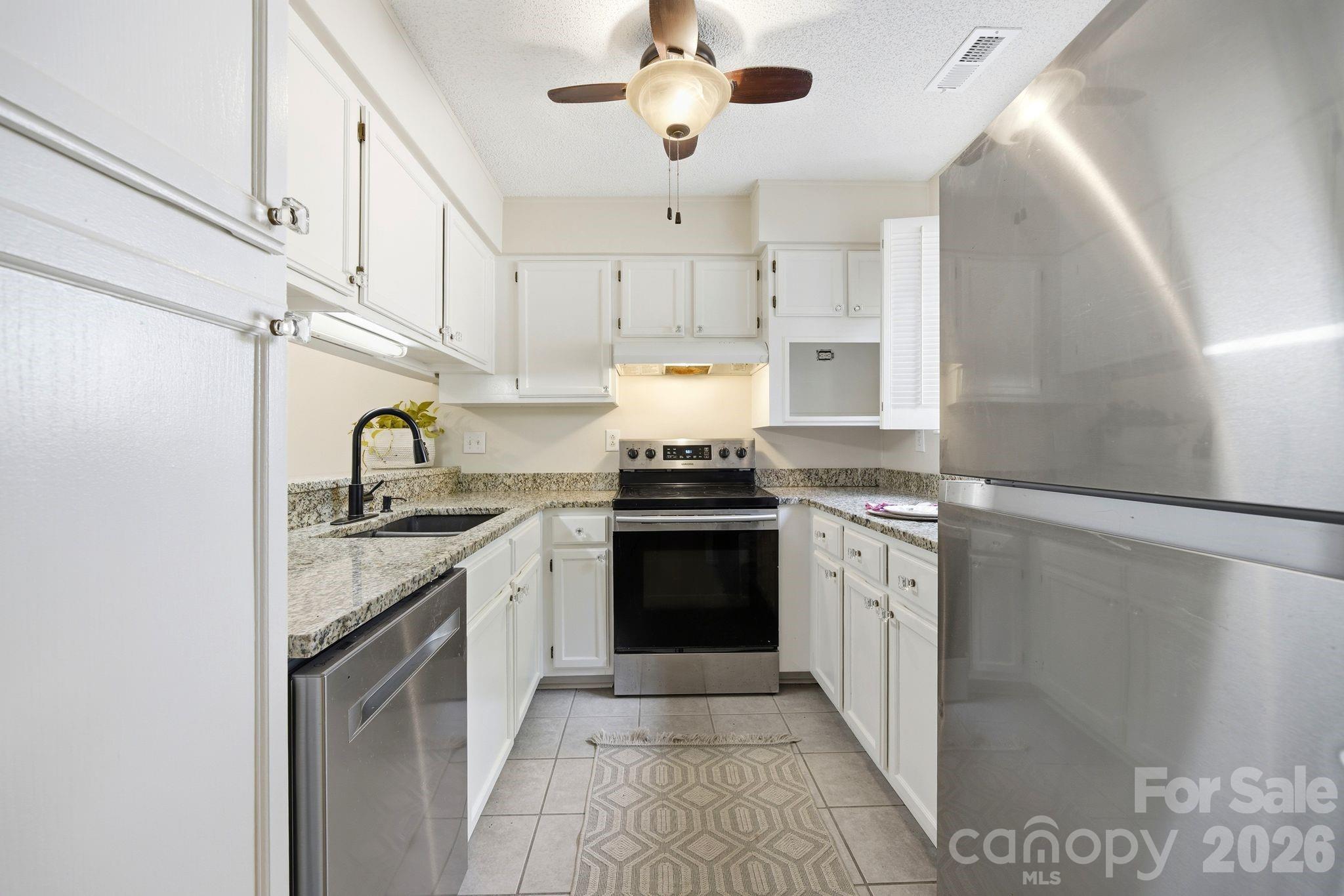 2500 #a Stradbrook Drive Property Photo 3