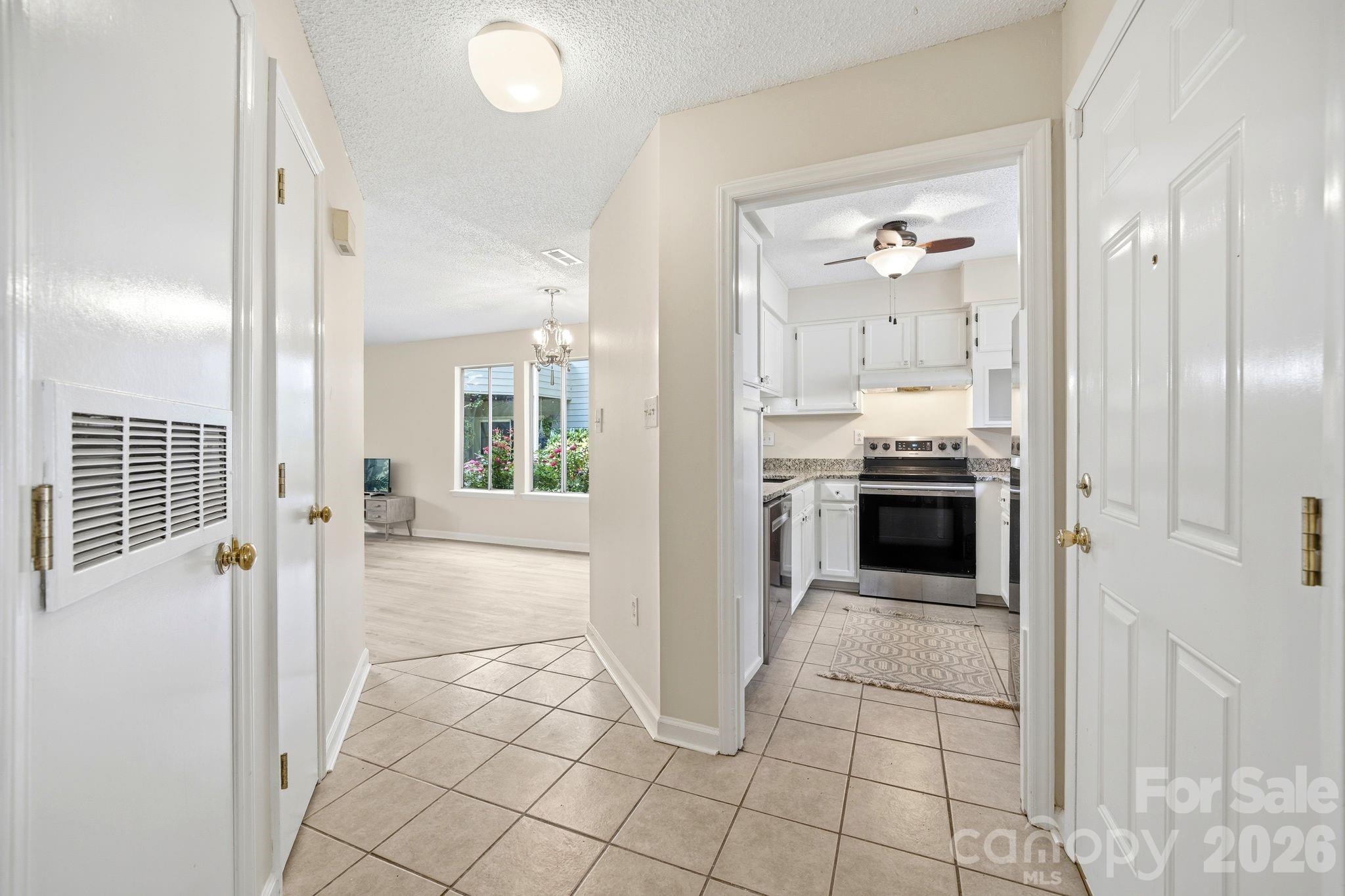 2500 #a Stradbrook Drive Property Photo 4