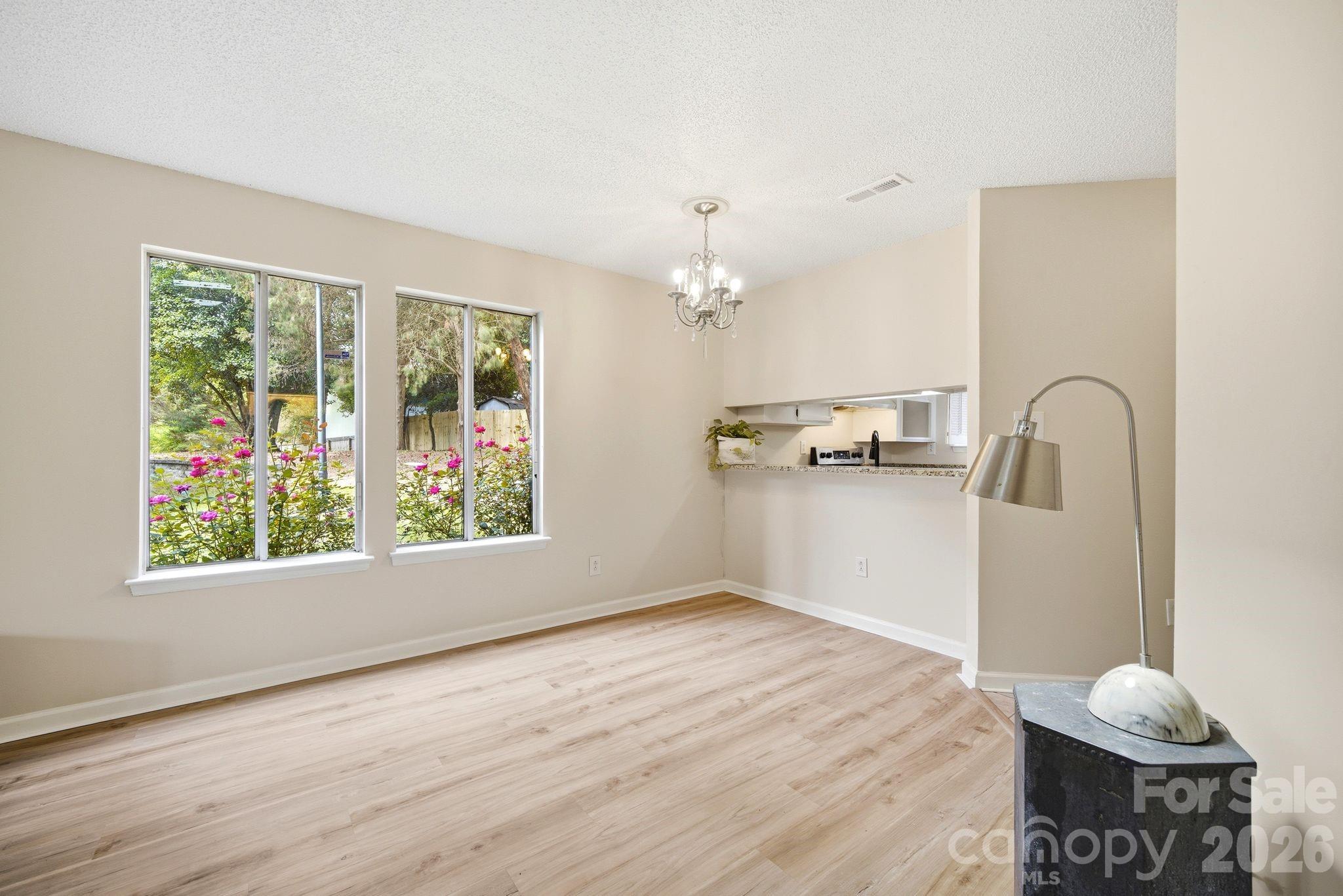 2500 #a Stradbrook Drive Property Photo 8