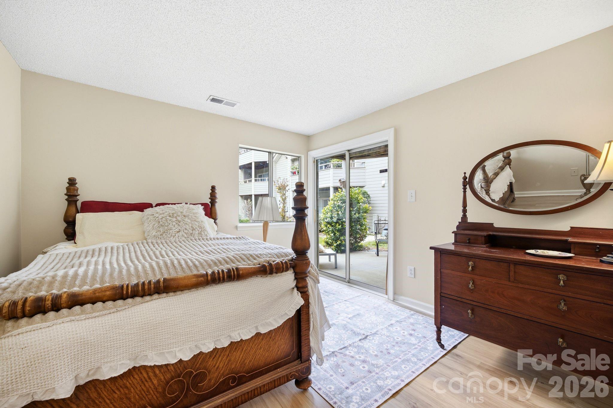 2500 #a Stradbrook Drive Property Photo 14