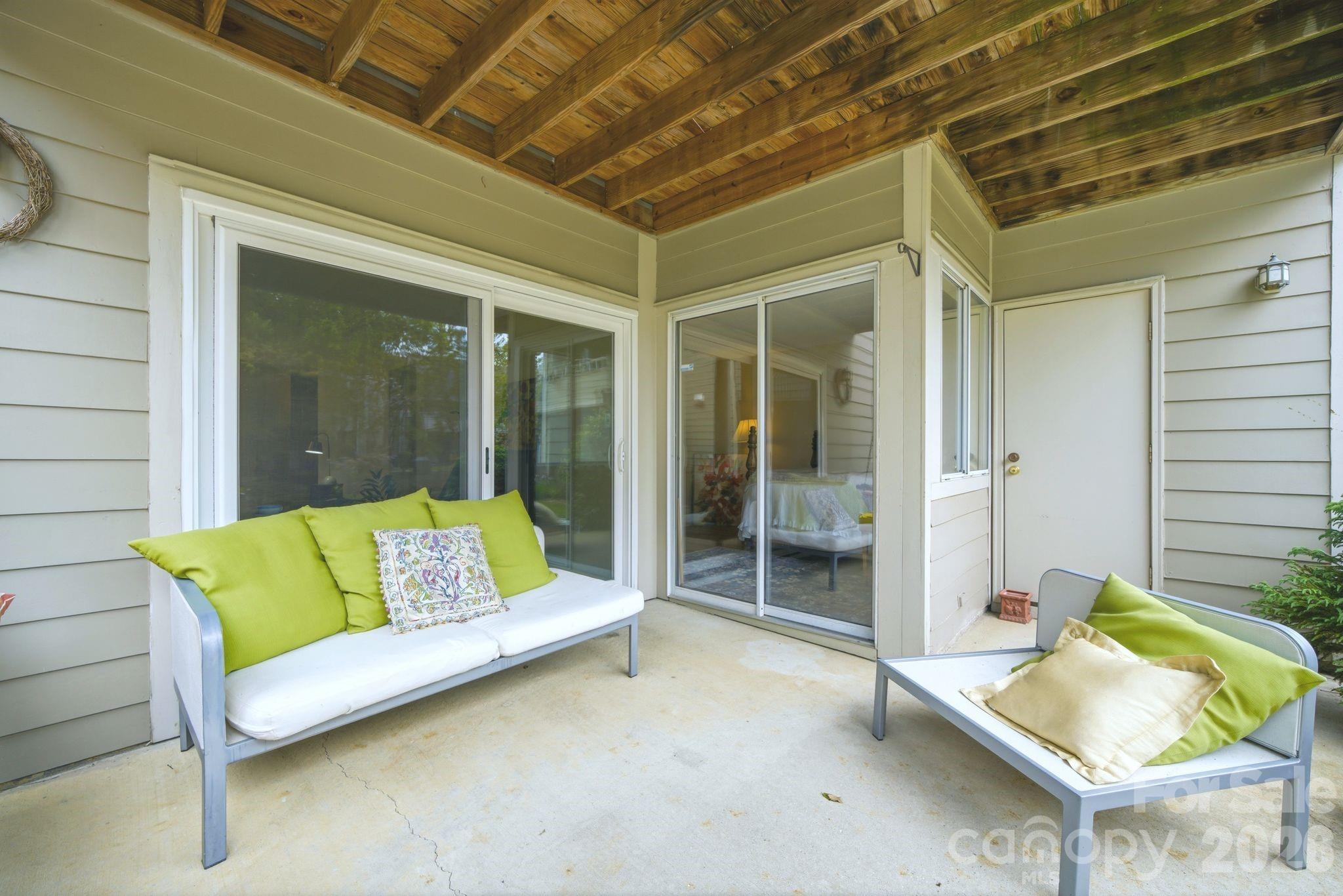 2500 #a Stradbrook Drive Property Photo 20