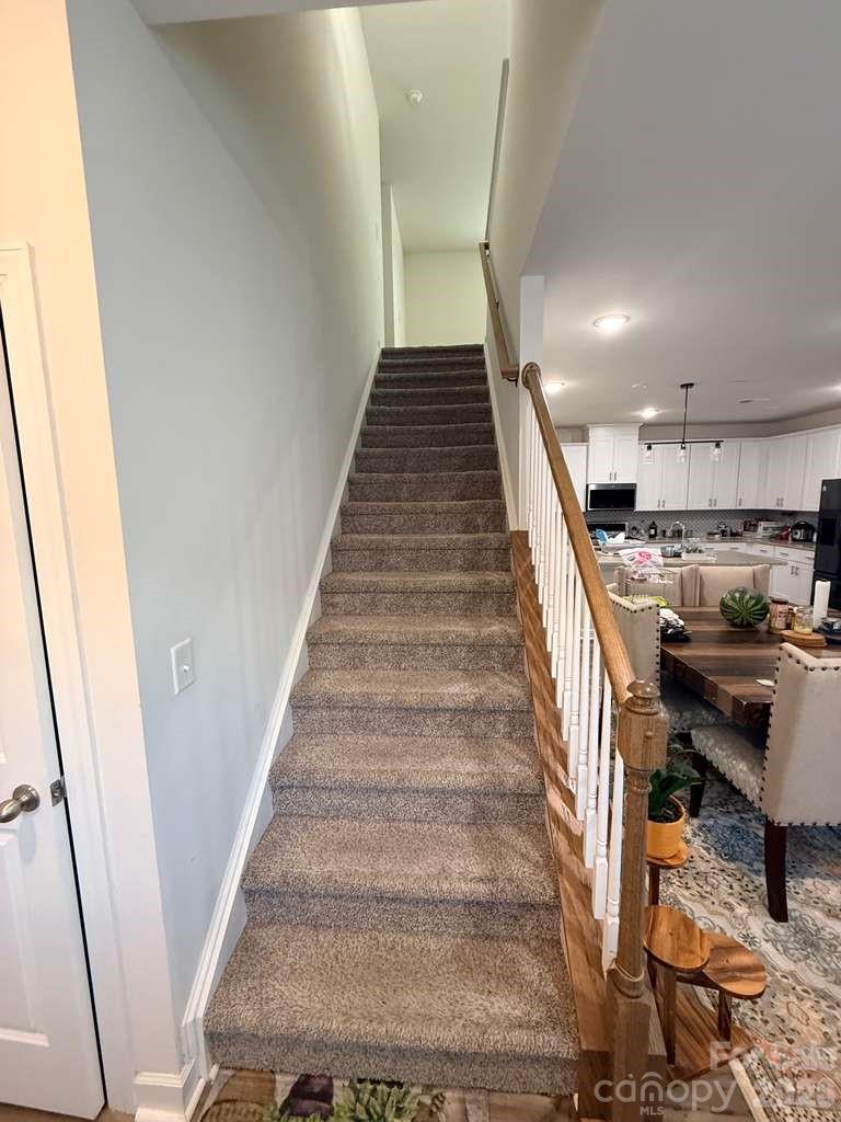 11908 Redleaf Drive Property Photo 12