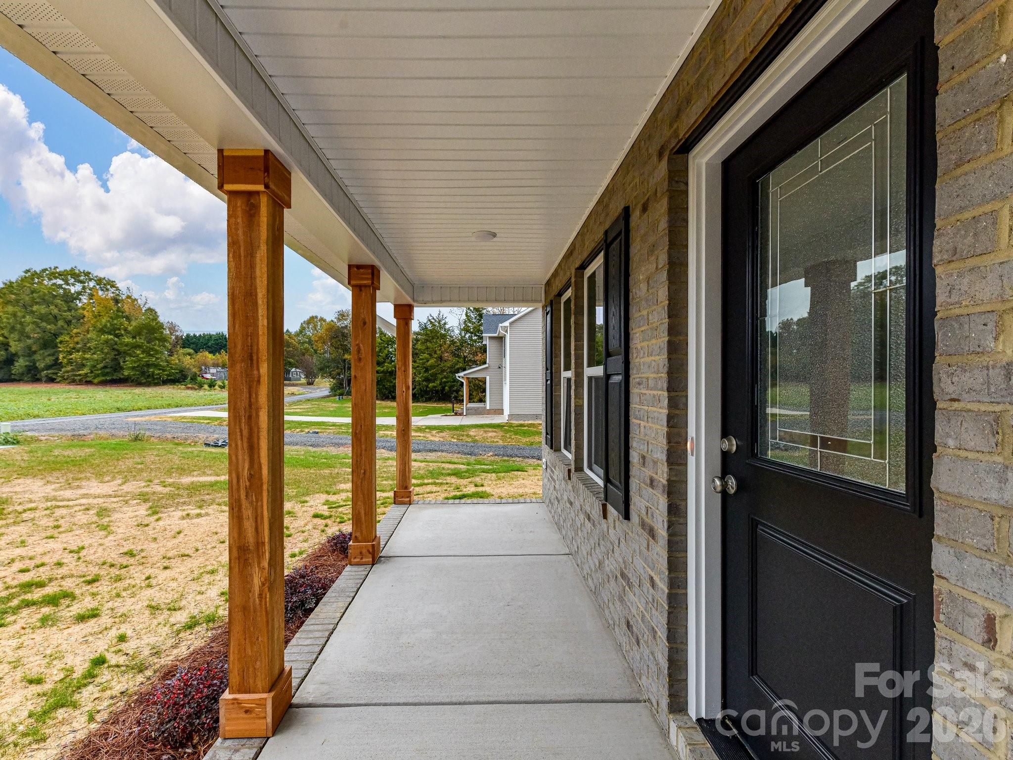 573 Wade Road Property Photo 1