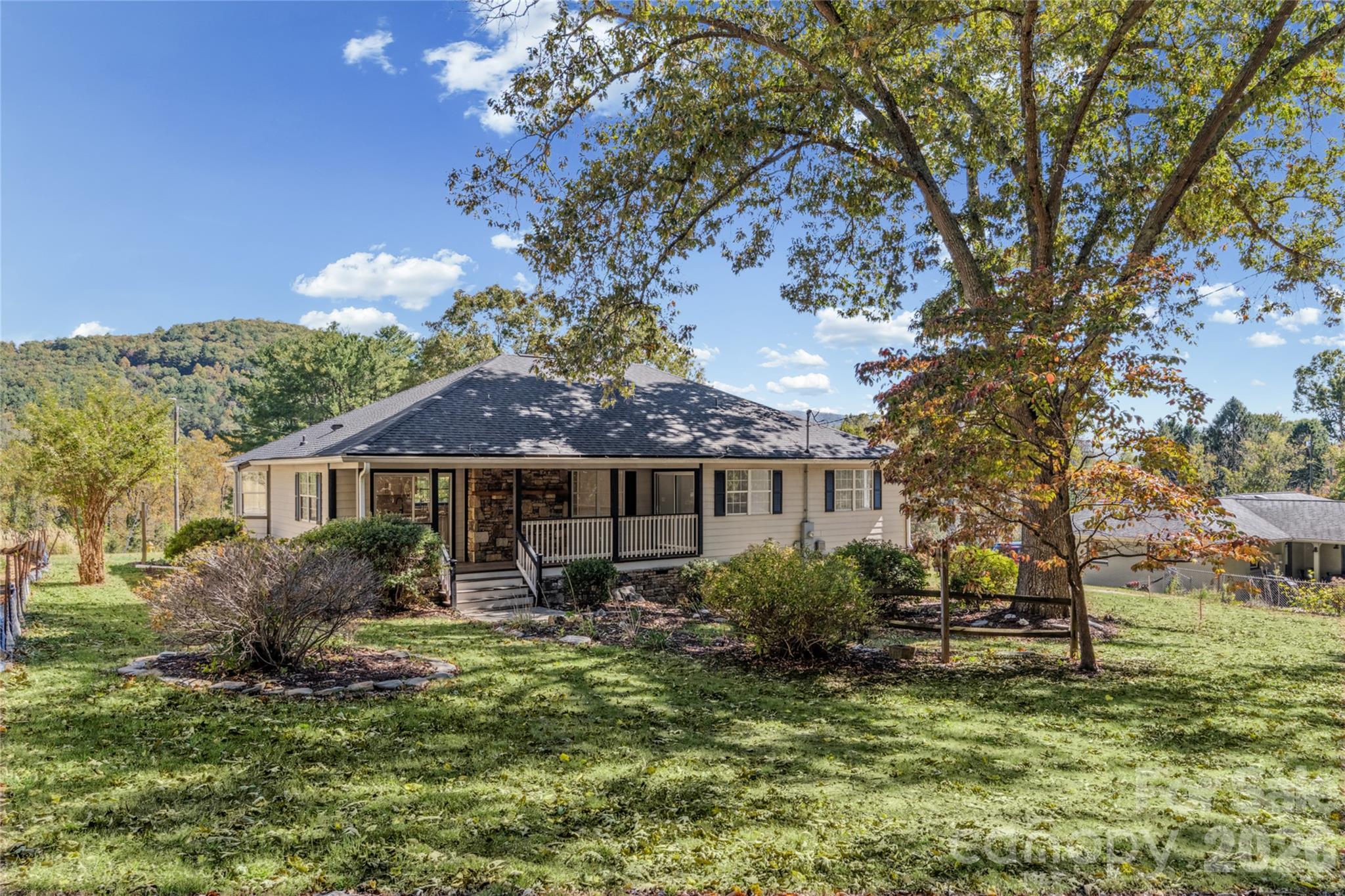 540 Old Haw Creek Road Property Photo 1