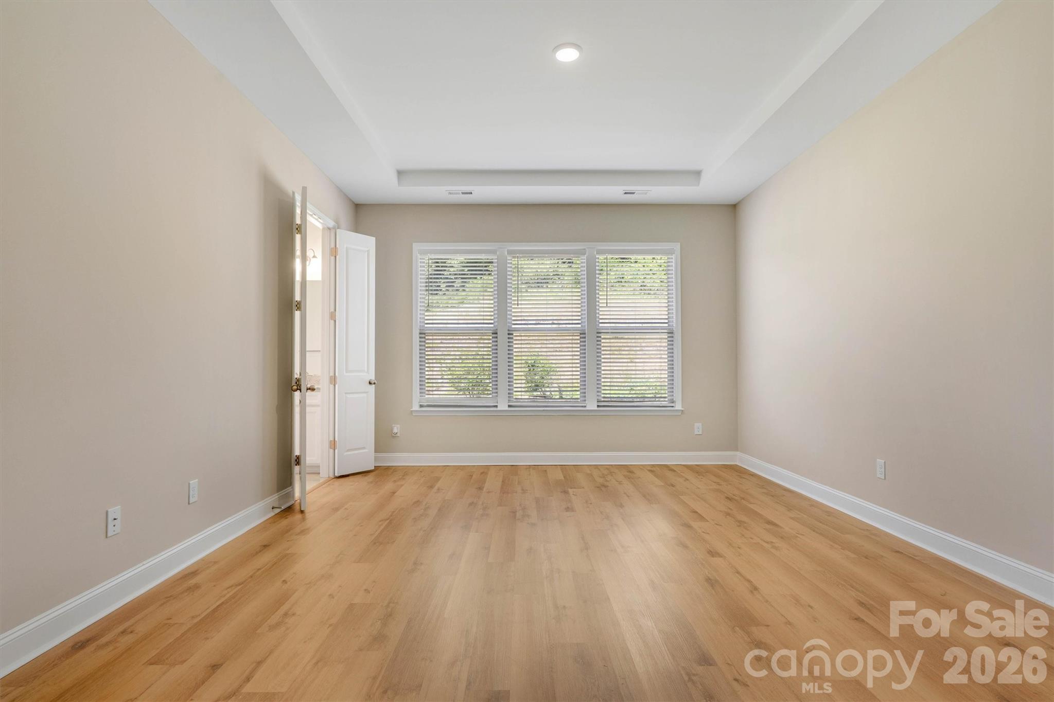 8091 Woodline Lane Property Photo 18