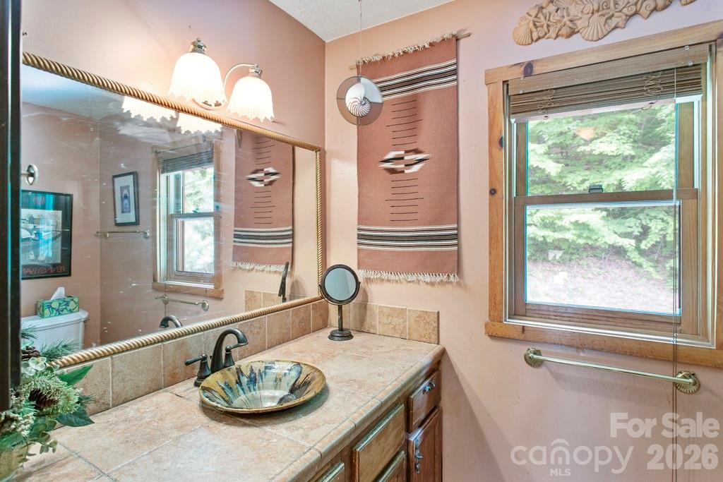 31 Valley Cove Place Property Photo 17