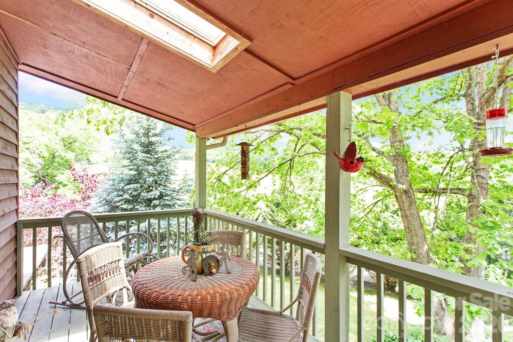 31 Valley Cove Place Property Photo 19