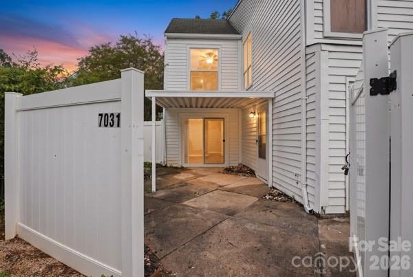 7031 Stonington Lane Property Photo 1