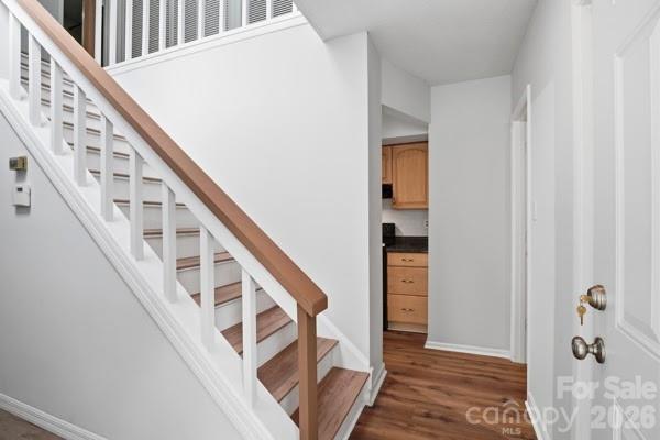 7031 Stonington Lane Property Photo 2
