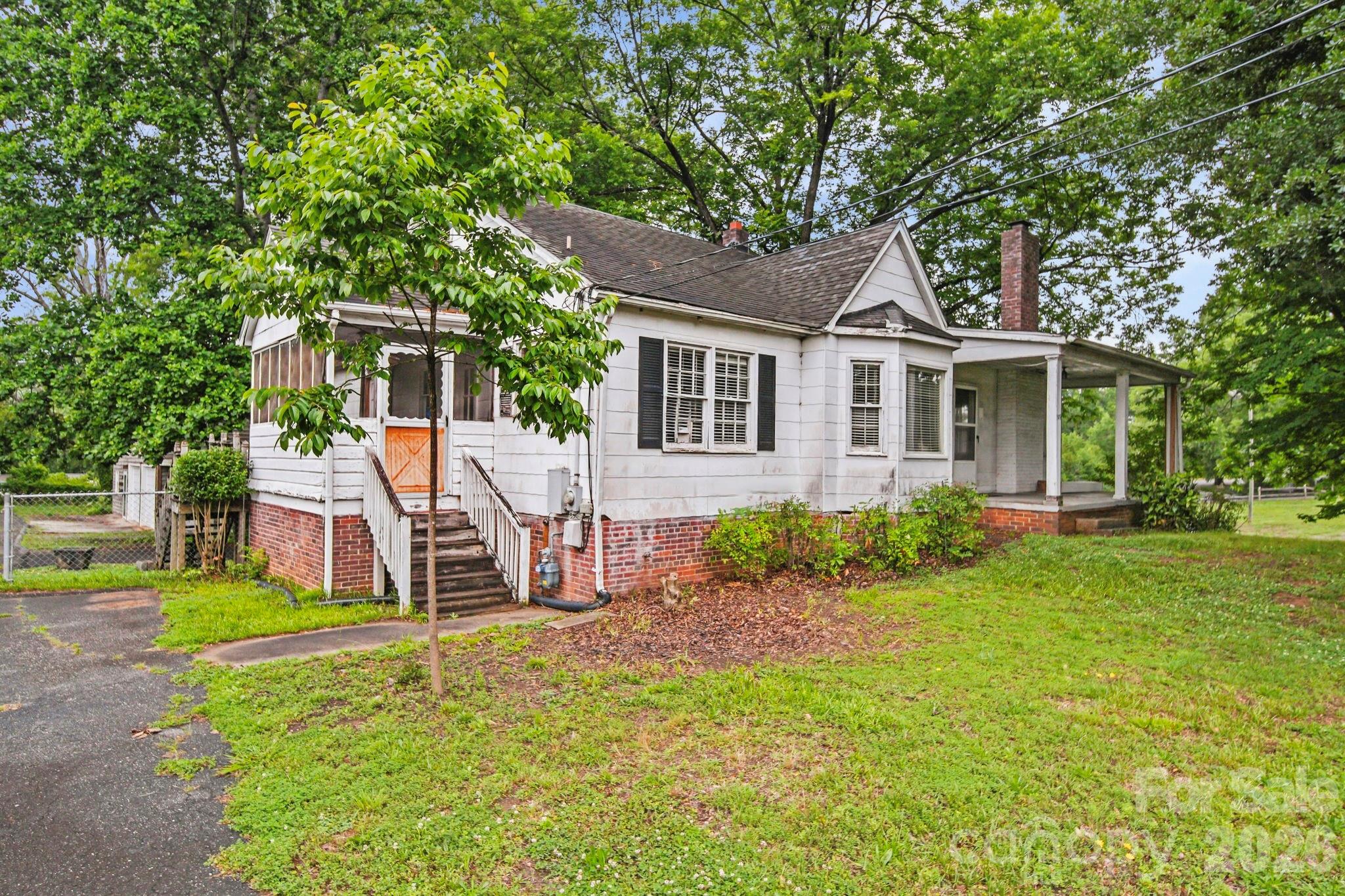 1109 Union Road Property Photo 5