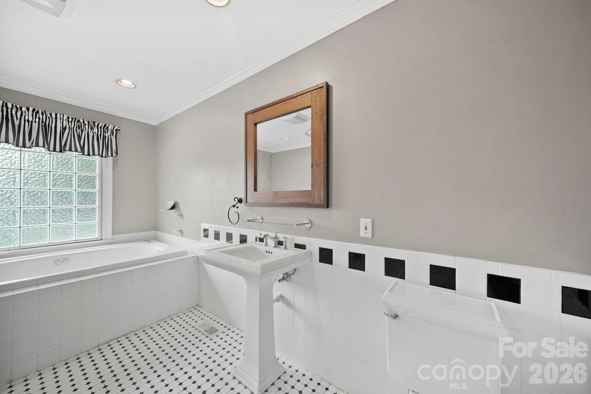 1109 Union Road Property Photo 34