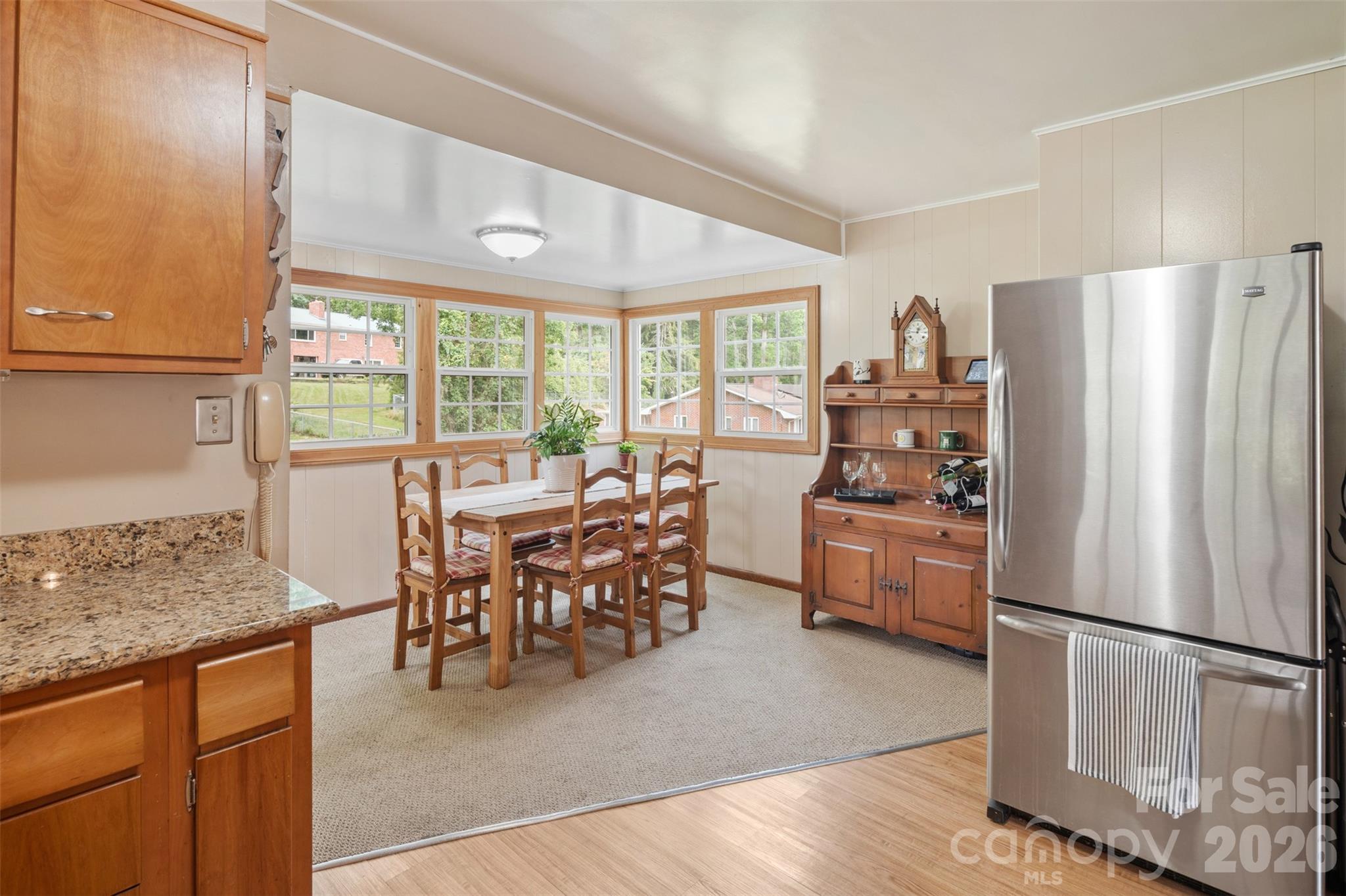314 Old Leicester Highway Property Photo 16