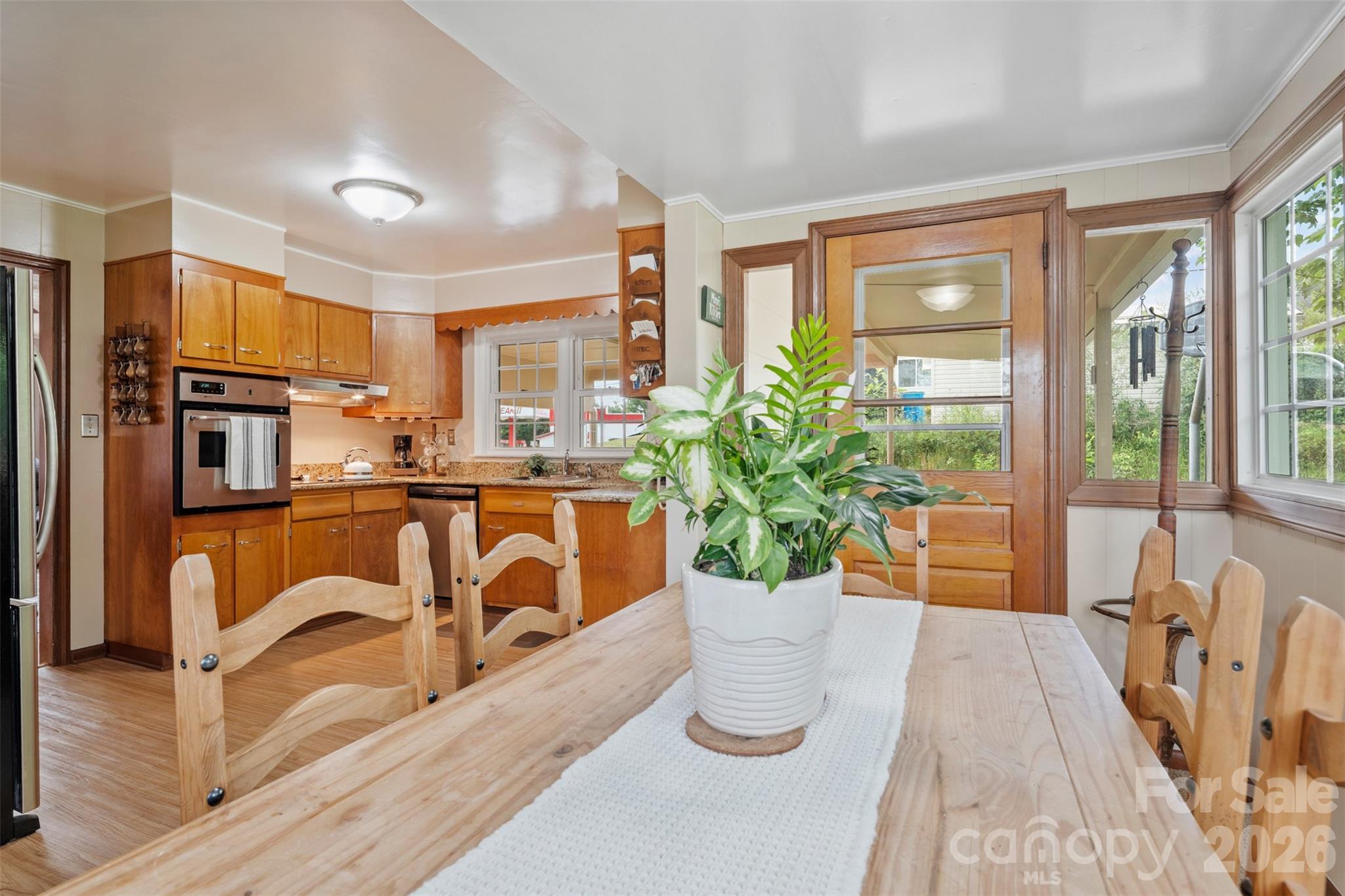 314 Old Leicester Highway Property Photo 19