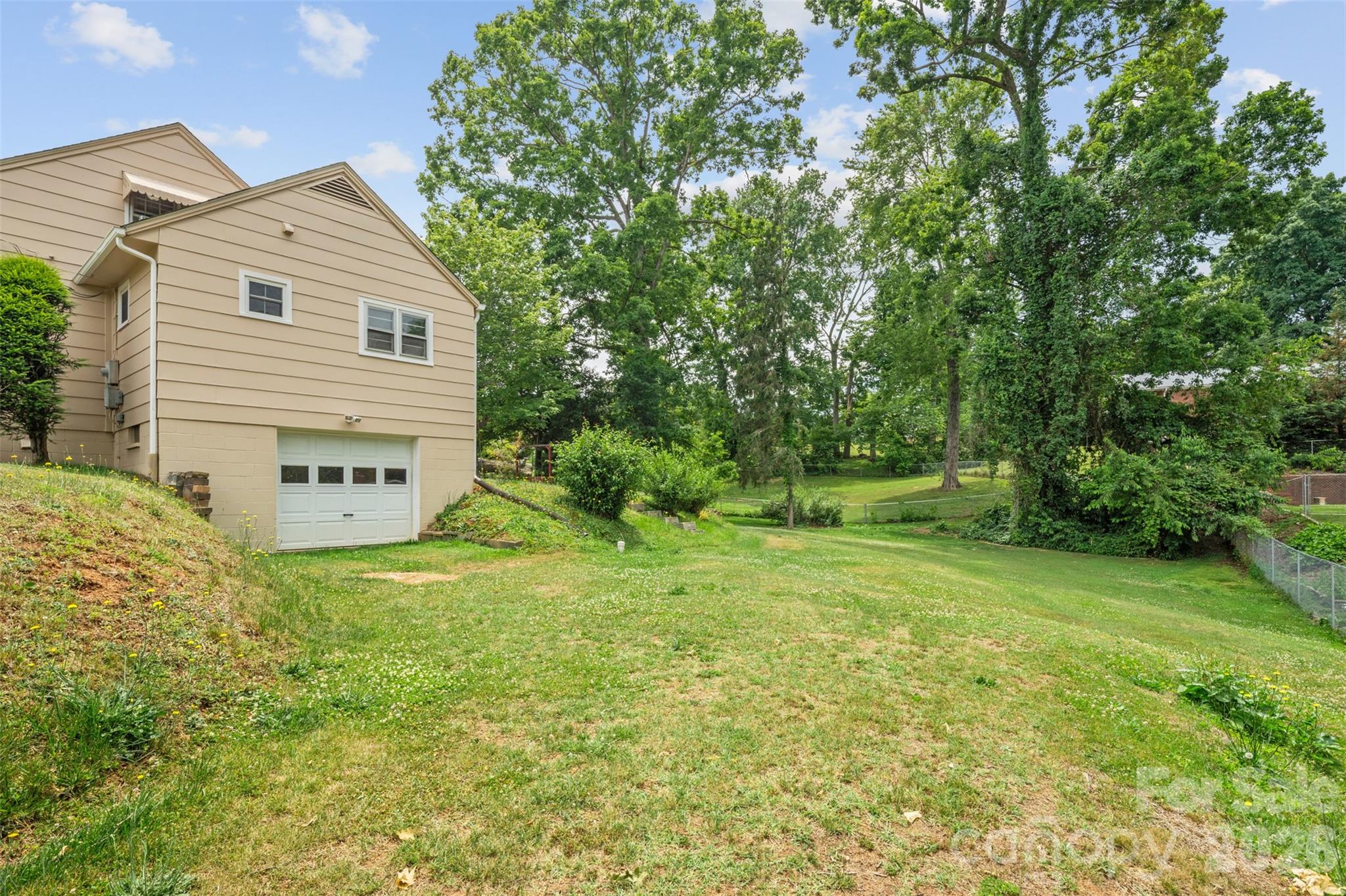 314 Old Leicester Highway Property Photo 32