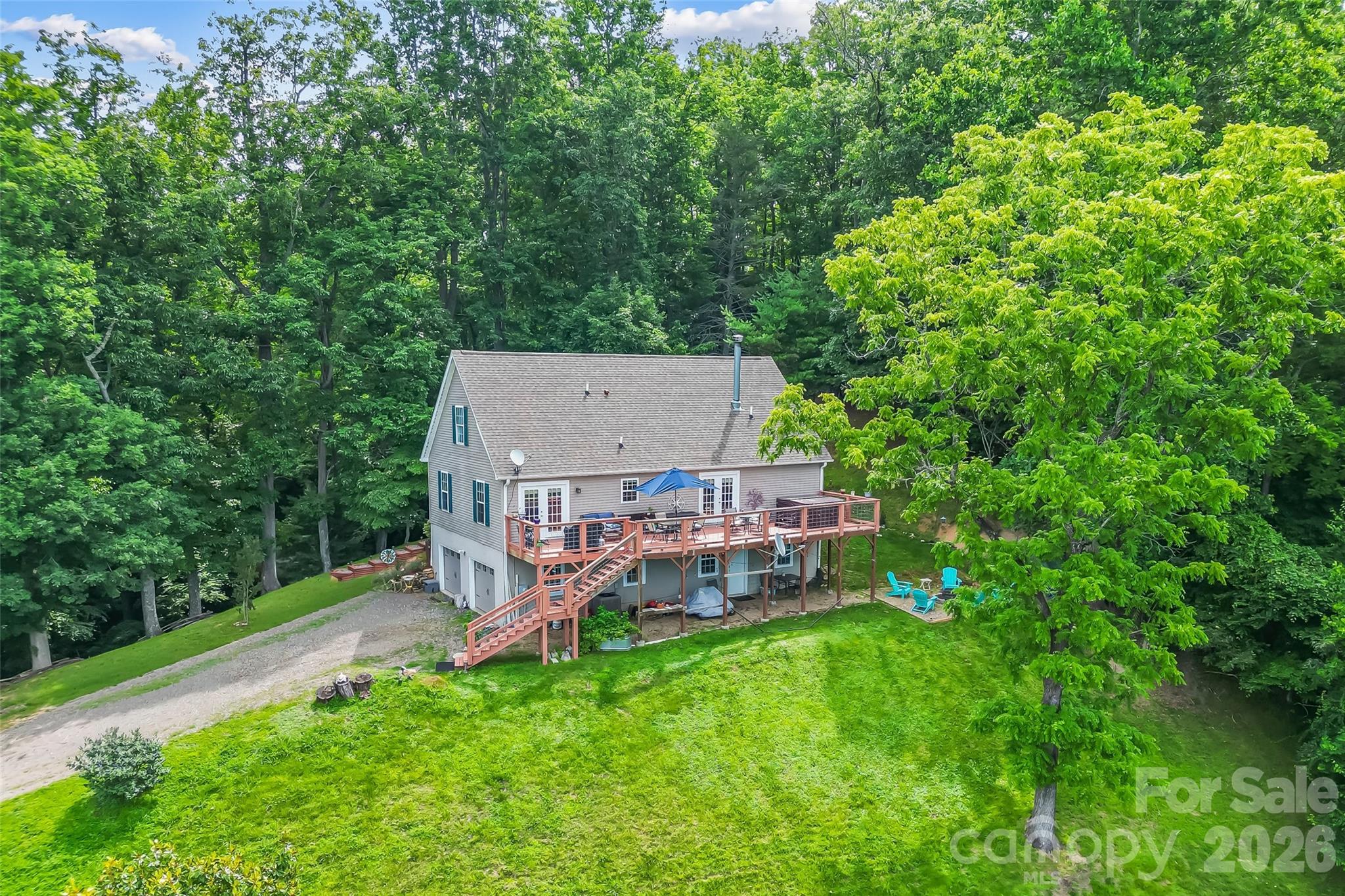 70 Heslar Way Property Photo 3