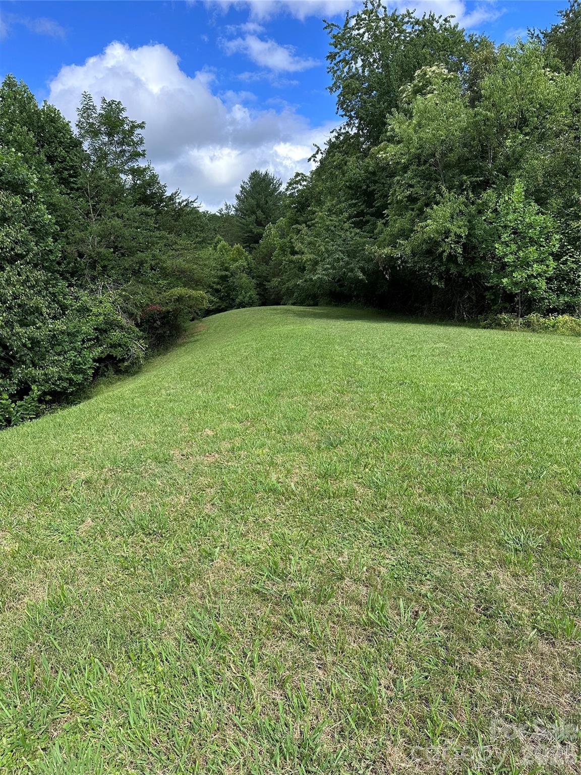 70 Heslar Way Property Photo 14