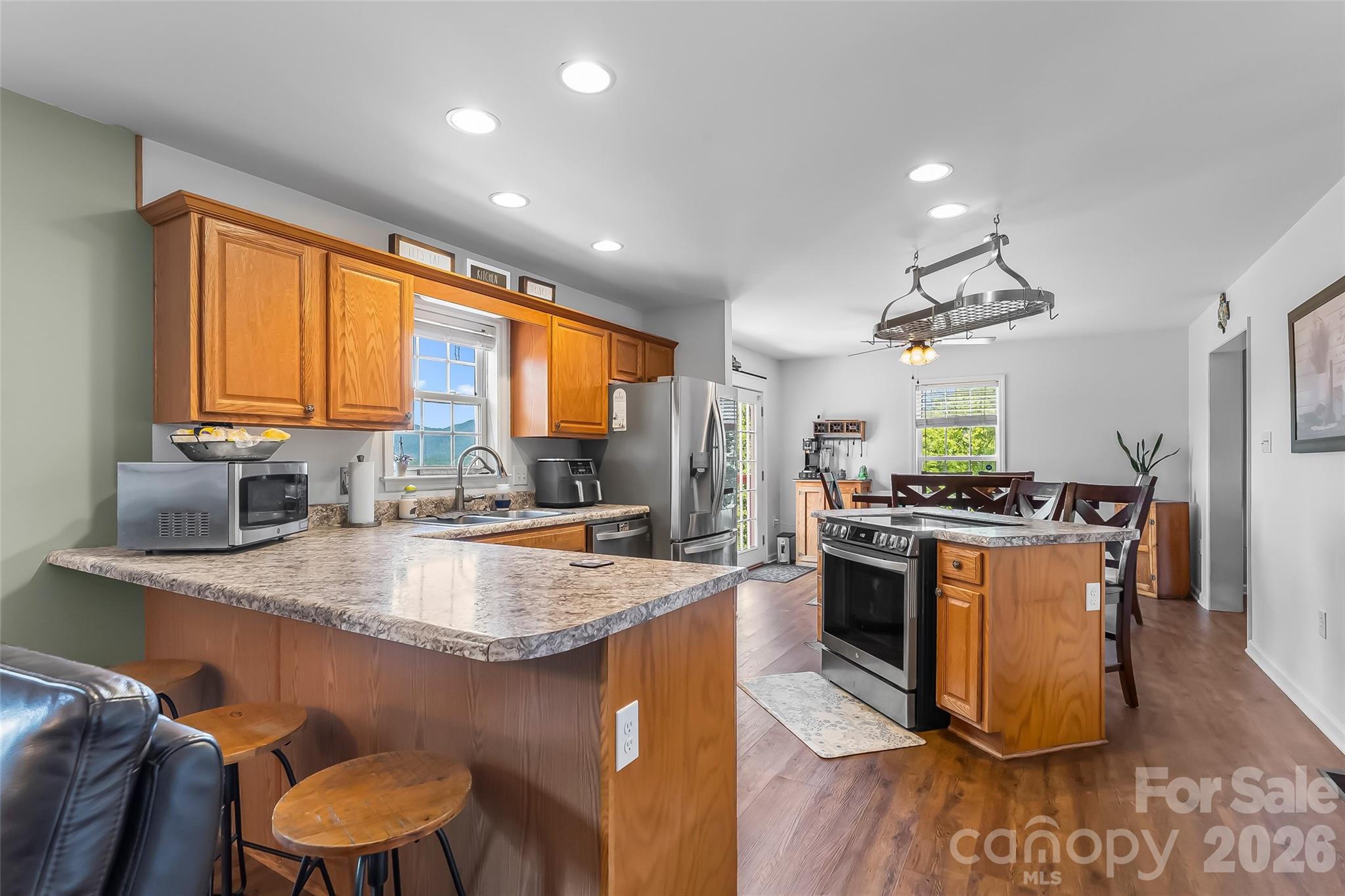 70 Heslar Way Property Photo 23
