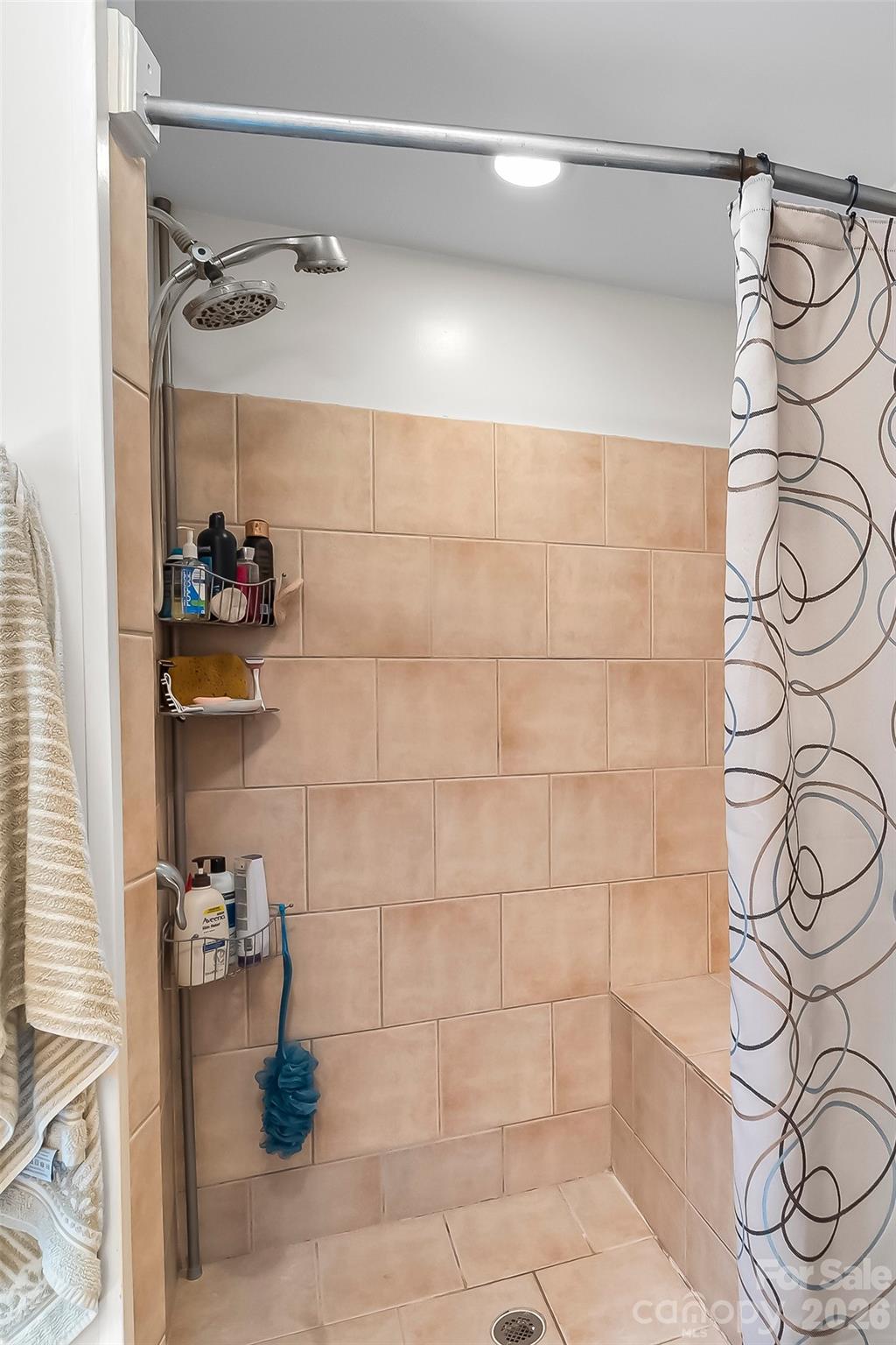 70 Heslar Way Property Photo 35