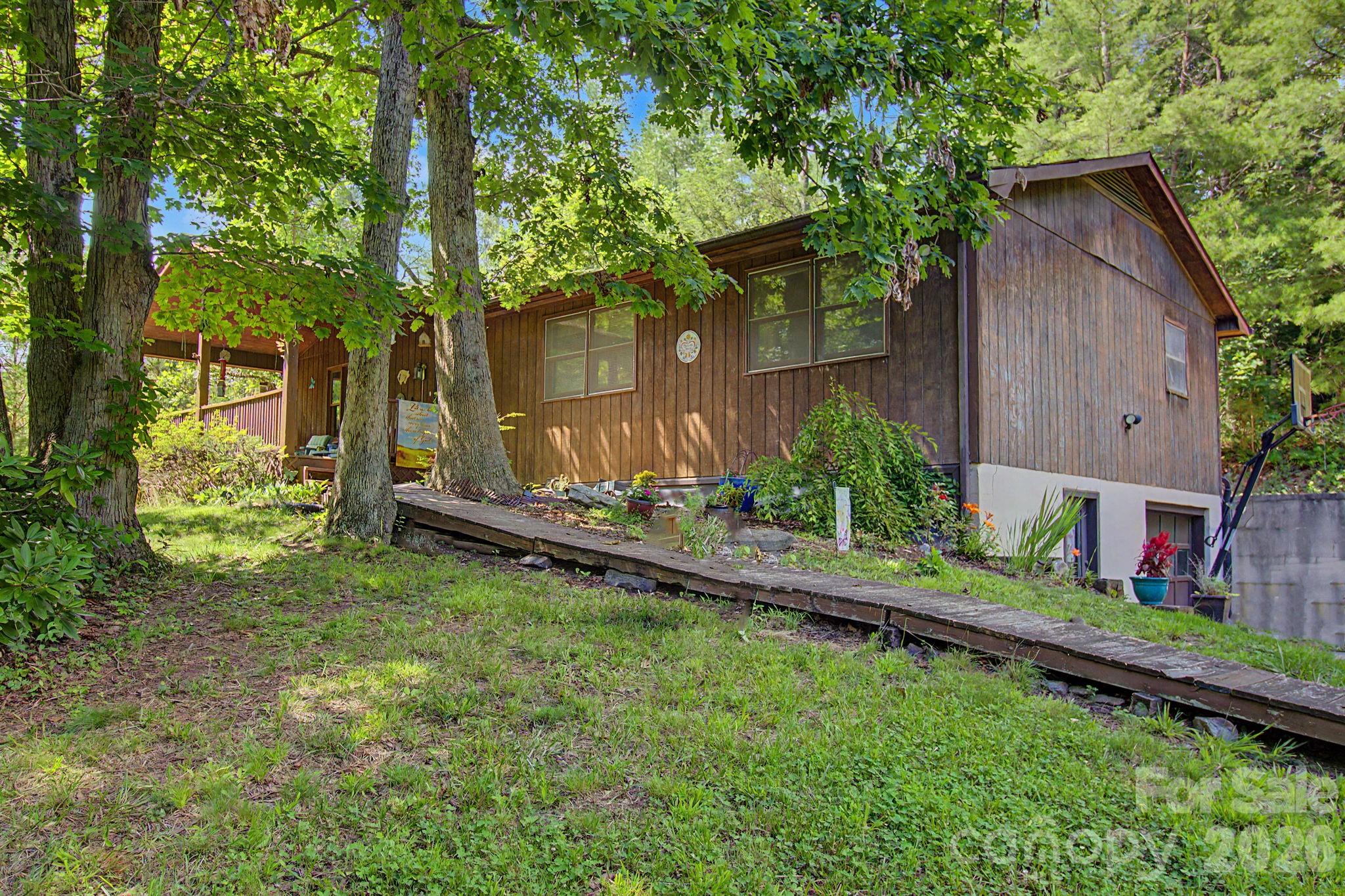 175 Pine Cove Lane Property Photo 1